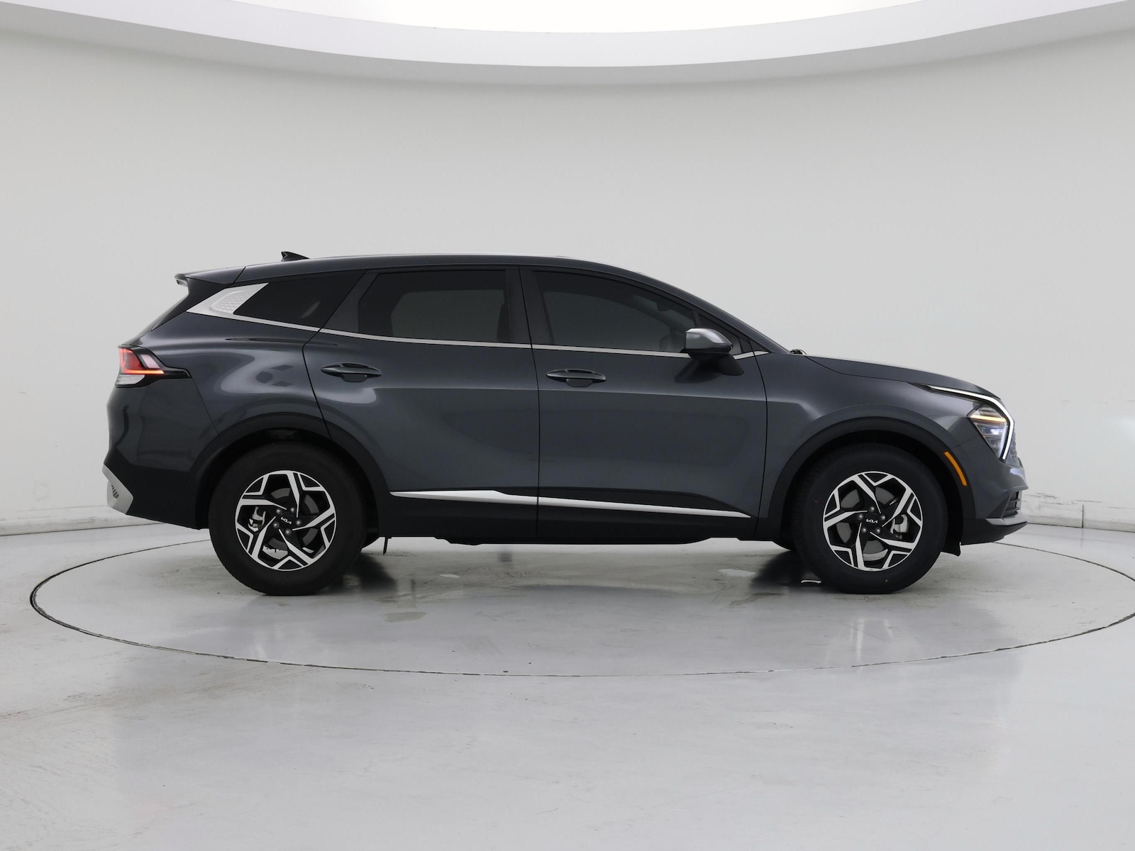 2024 Kia Sportage LX - Photo 8