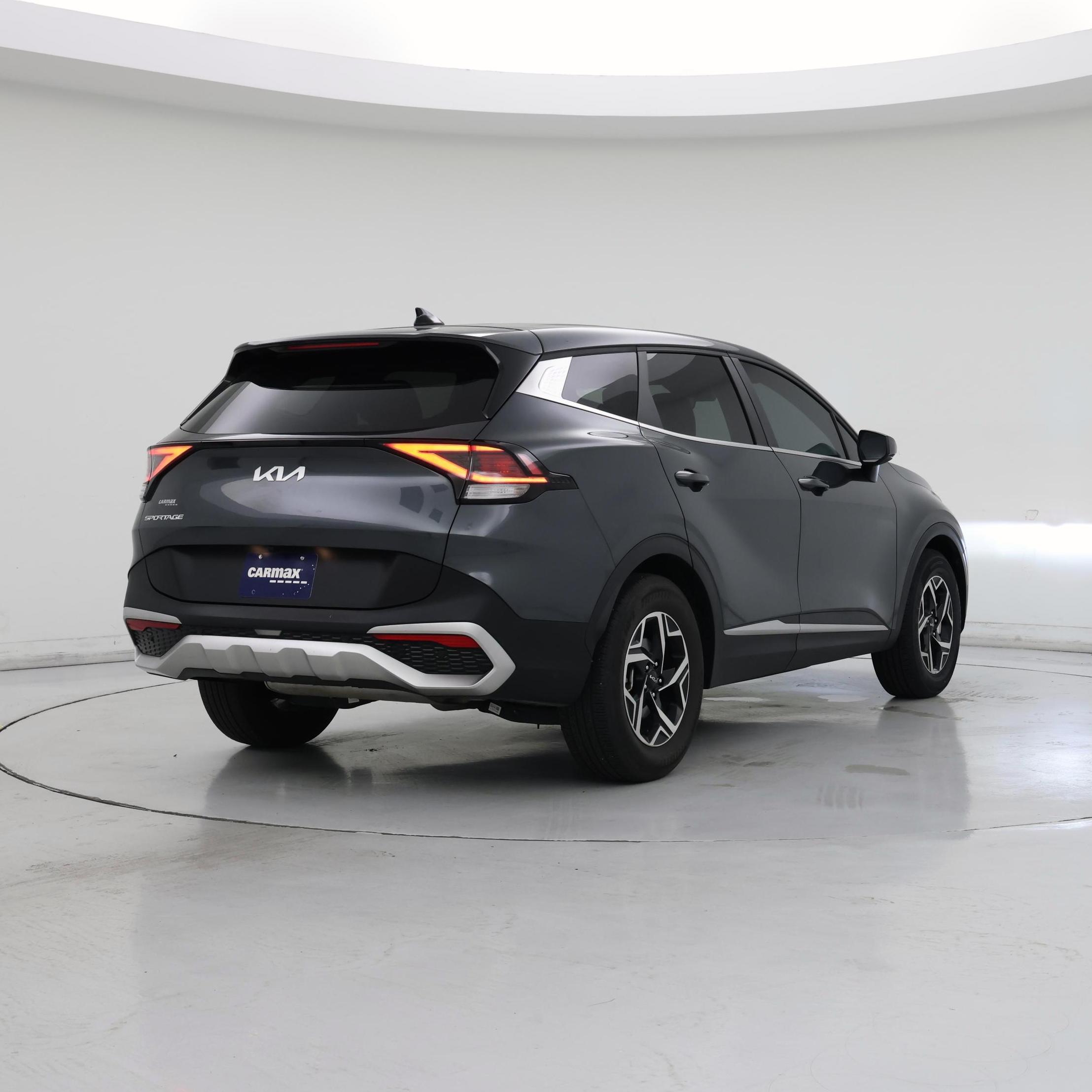Thumbnail: 2024 Kia Sportage - 8