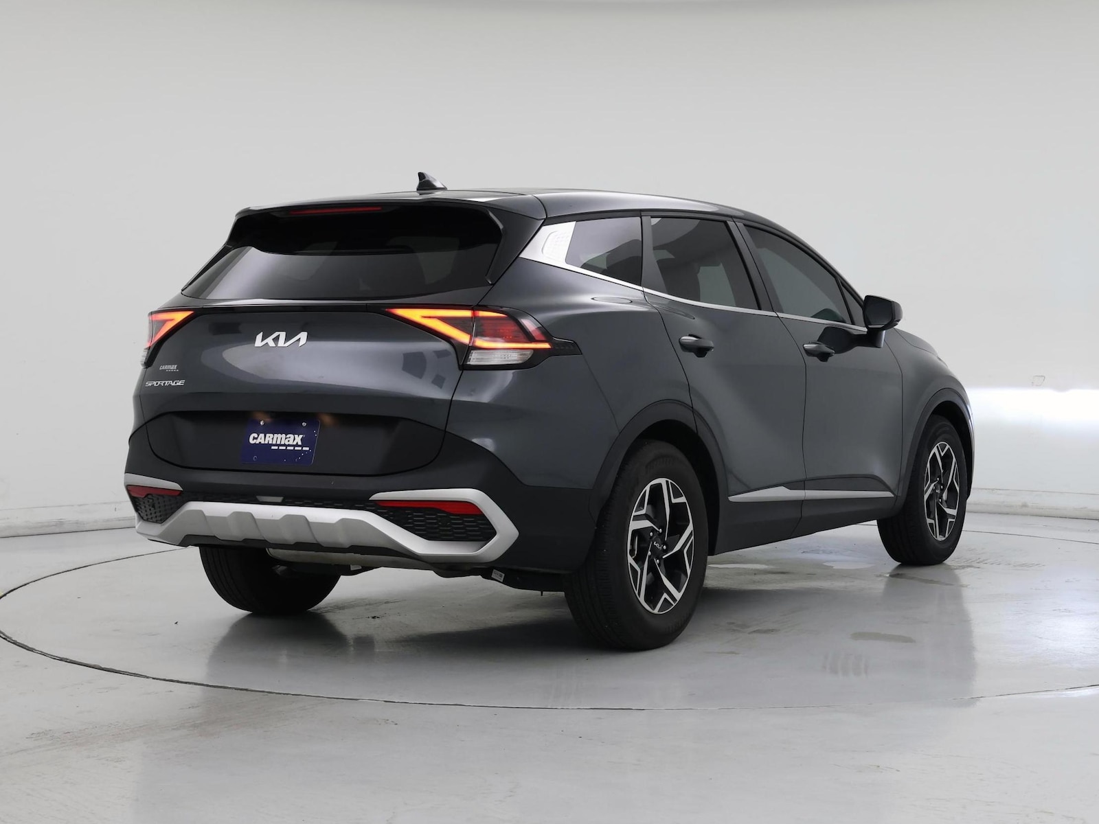 2024 Kia Sportage LX - Photo 9