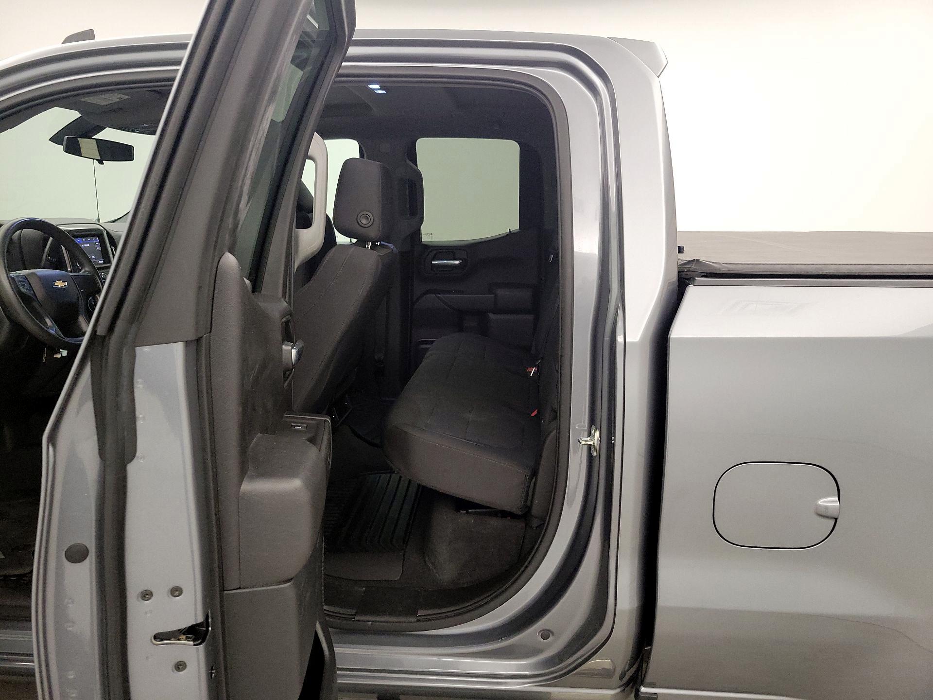 Thumbnail: 2021 Chevrolet Silverado 1500 - 17