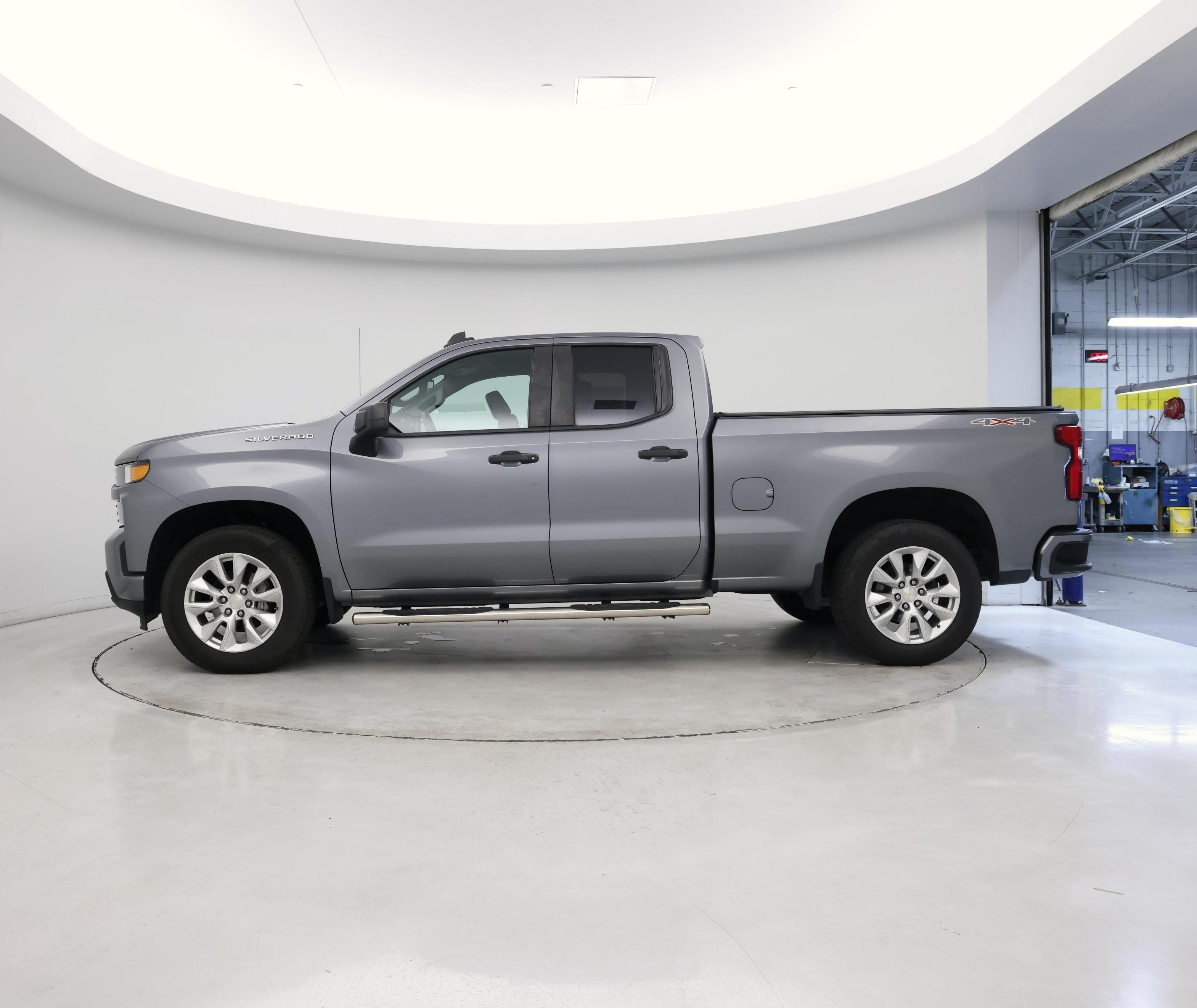 Thumbnail: 2021 Chevrolet Silverado 1500 - 6