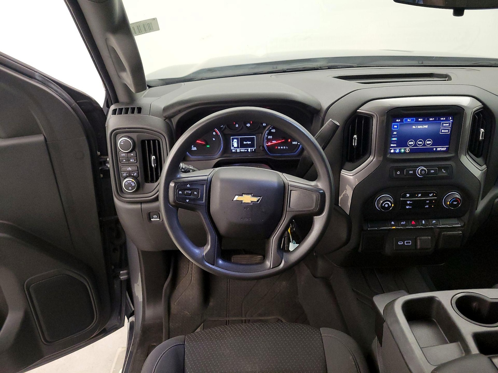 2021 Chevrolet Silverado 1500 Custom - Photo 10