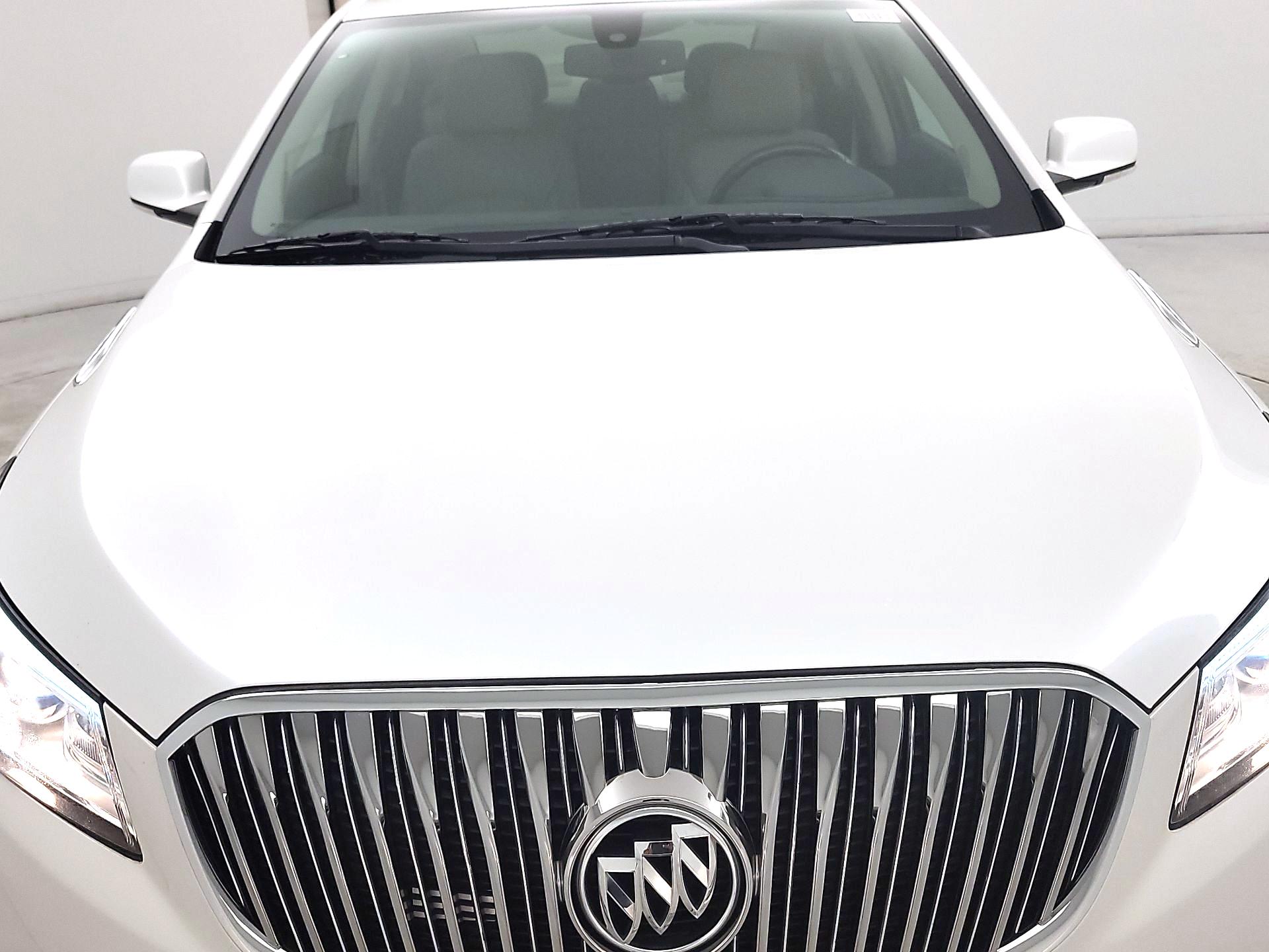 Thumbnail: 2016 Buick LaCrosse - 2