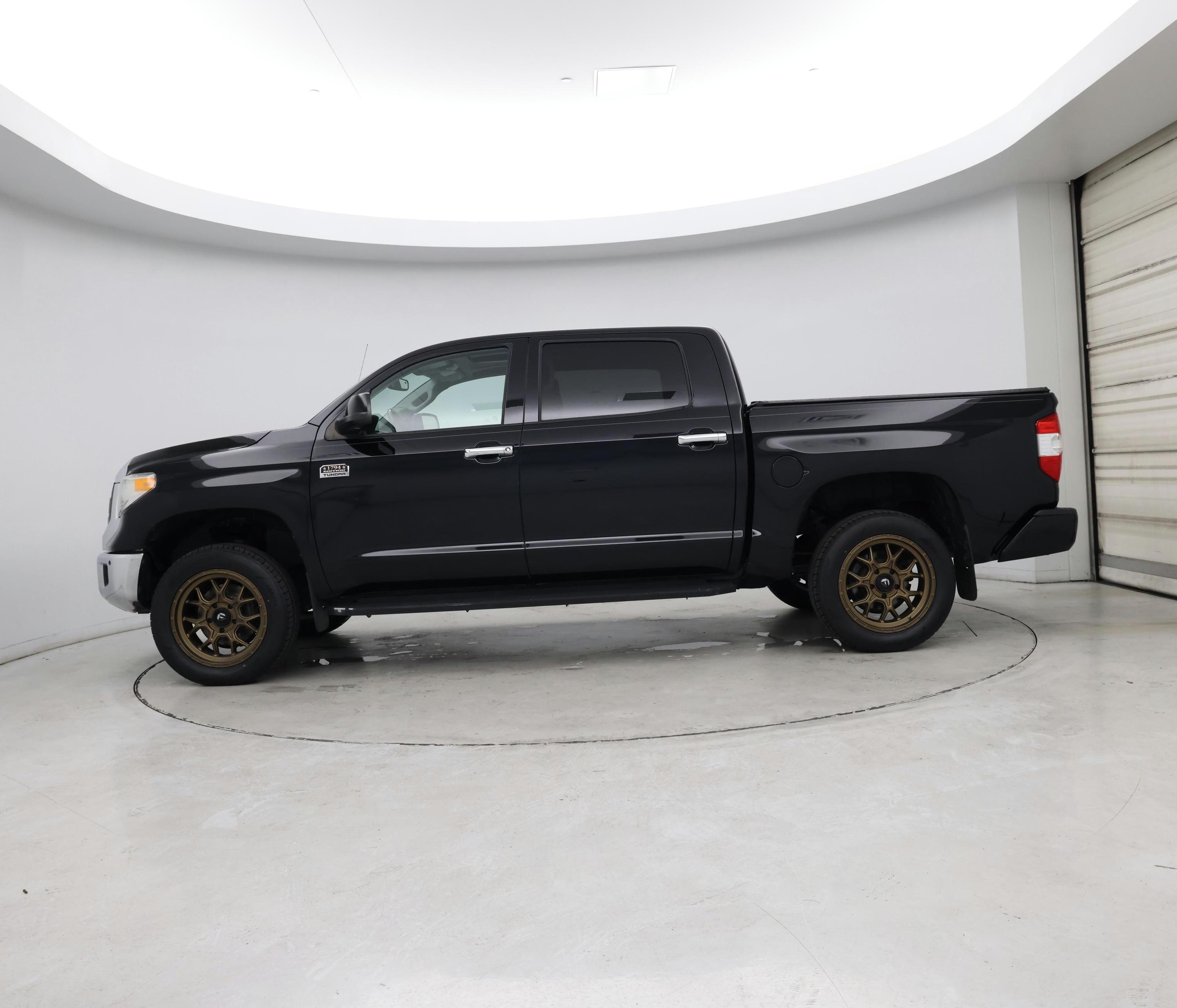 Thumbnail: 2014 Toyota Tundra - 3