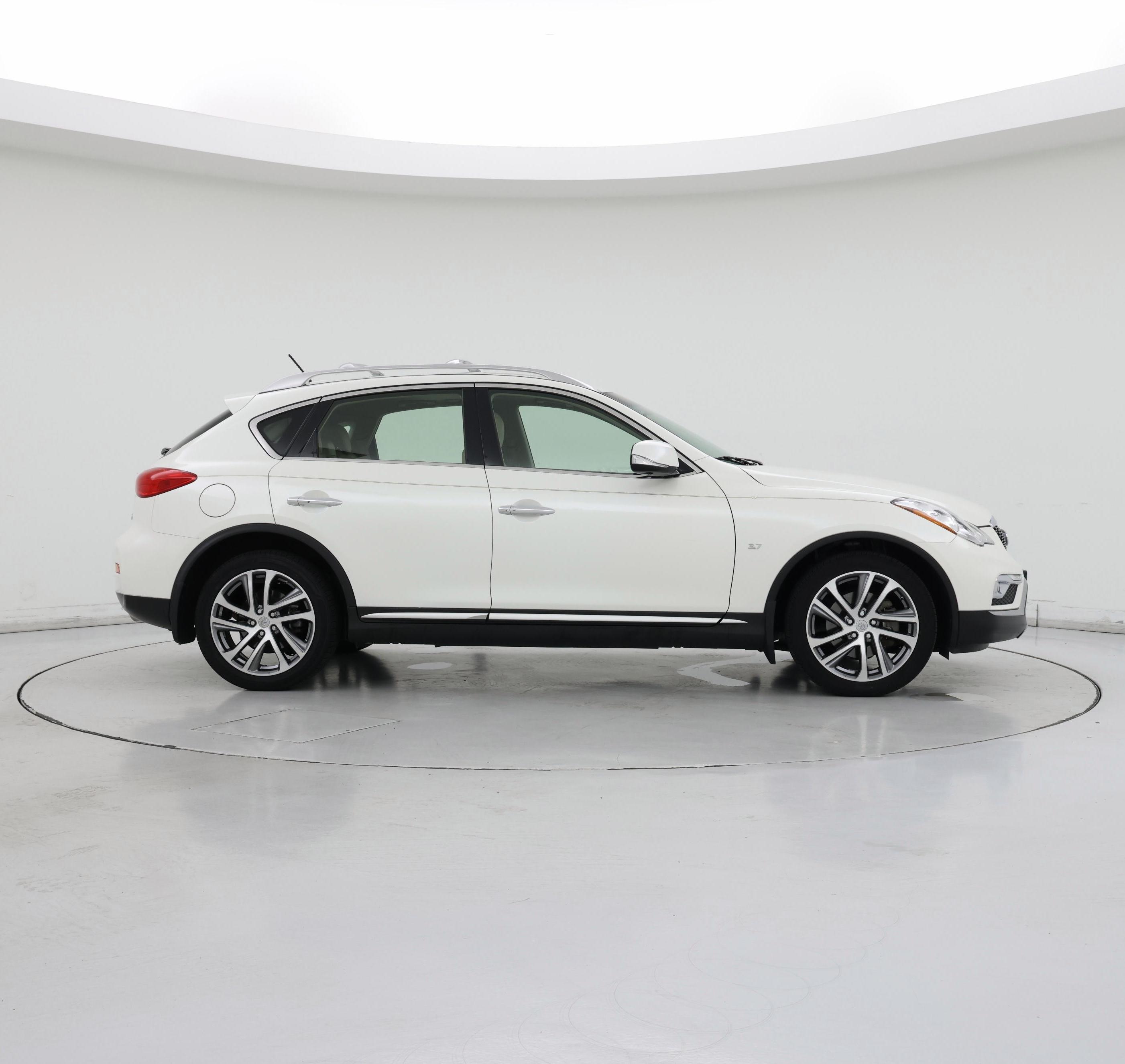 Thumbnail: 2017 INFINITI QX50 - 7