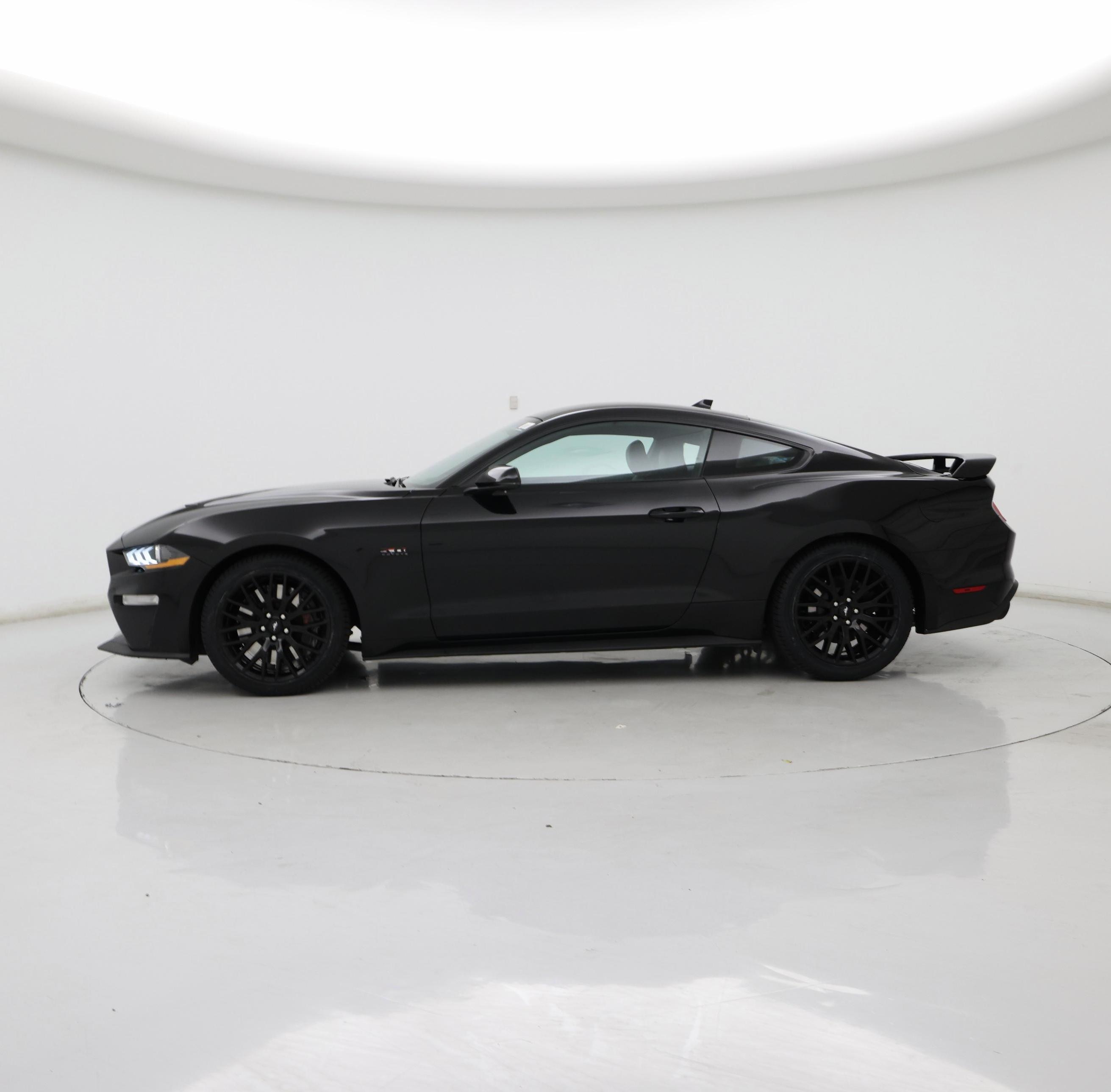Thumbnail: 2020 Ford Mustang - 3