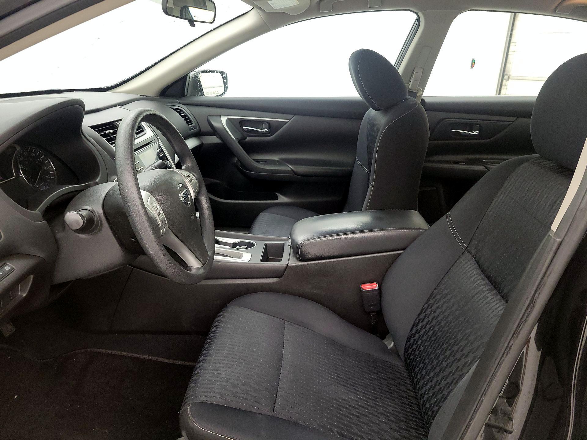 Thumbnail: 2018 Nissan Altima - 11