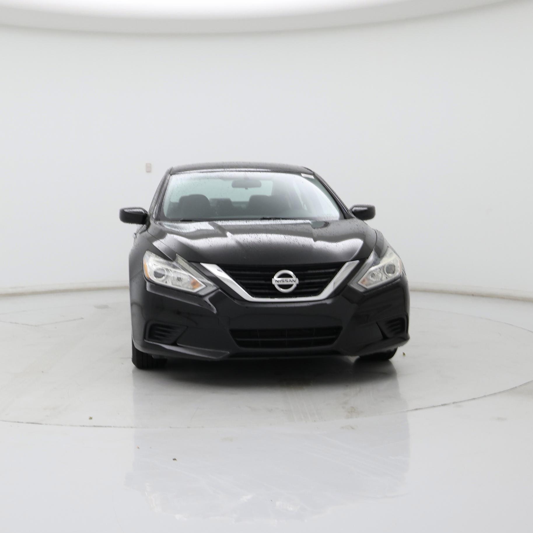 Thumbnail: 2018 Nissan Altima - 5
