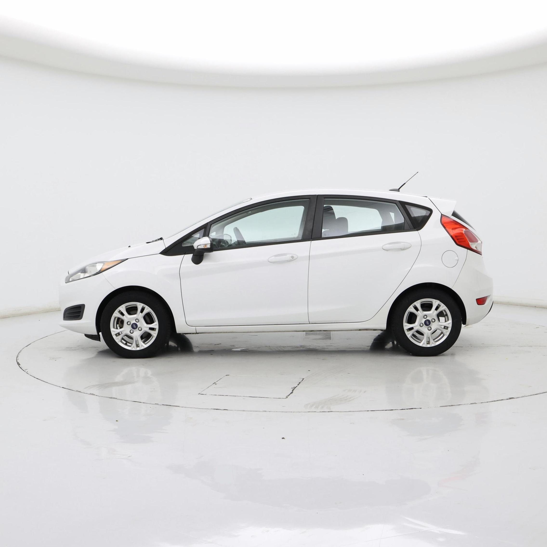 Thumbnail: 2014 Ford Fiesta - 3