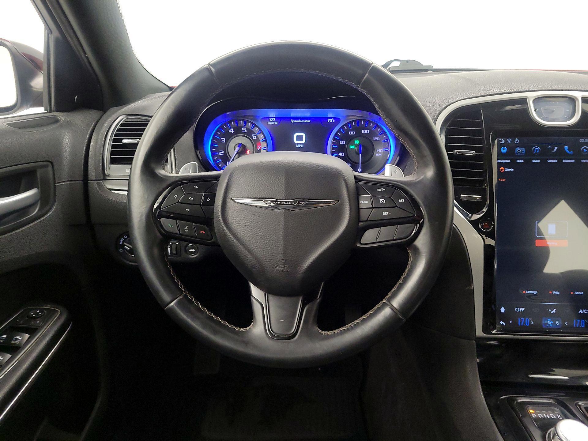 Thumbnail: 2018 Chrysler 300 - 10