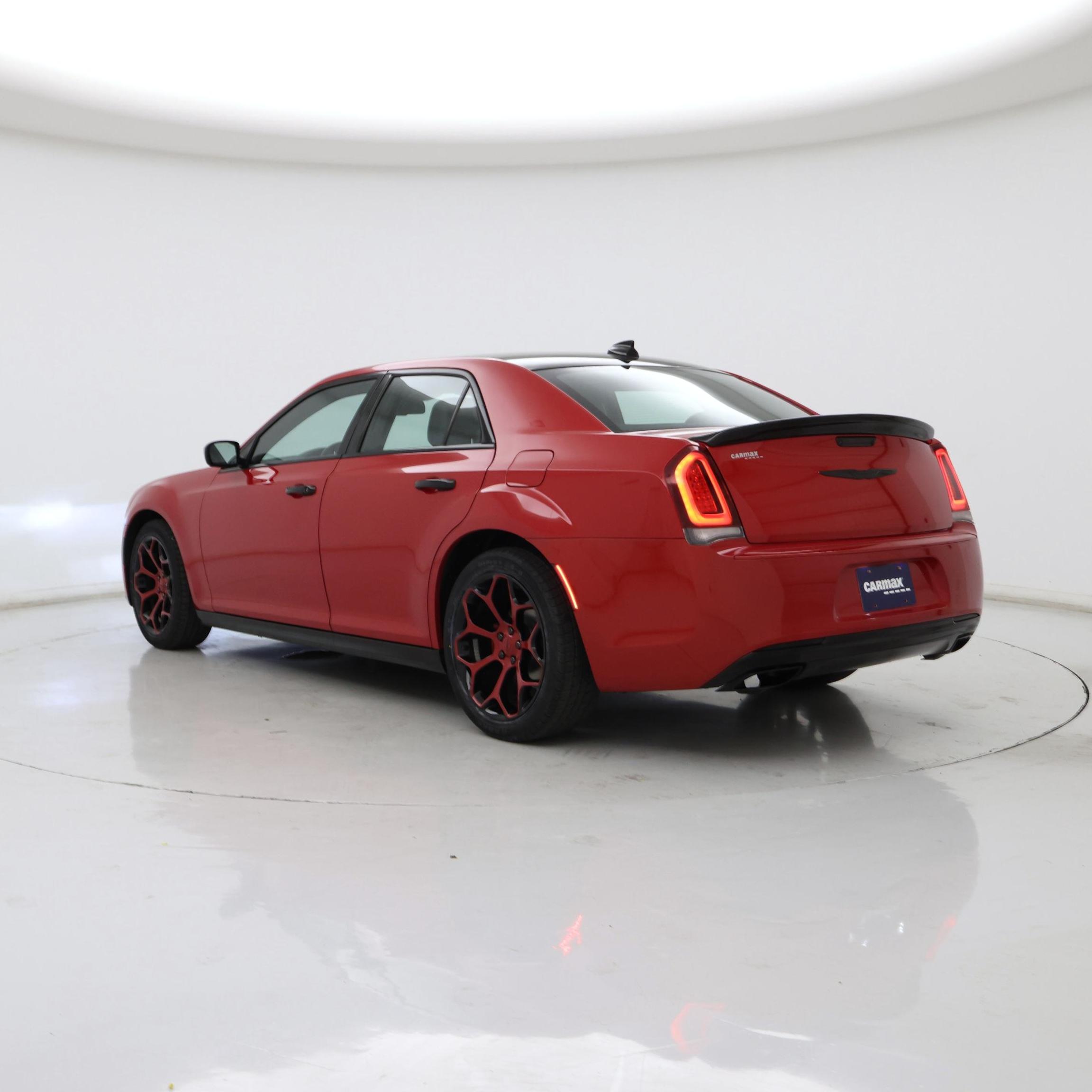 Thumbnail: 2018 Chrysler 300 - 2