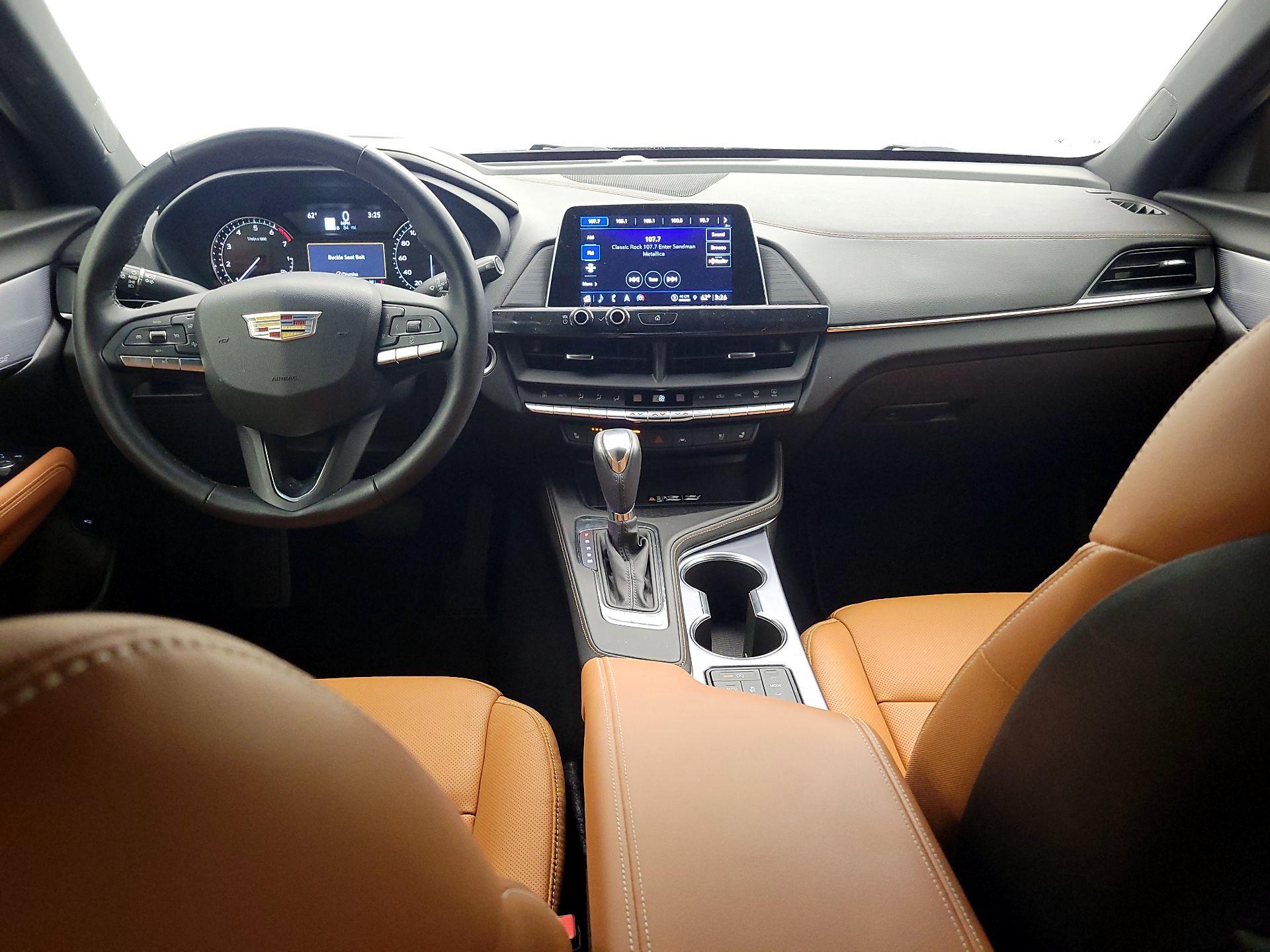 Thumbnail: 2025 Cadillac CT4 - 9