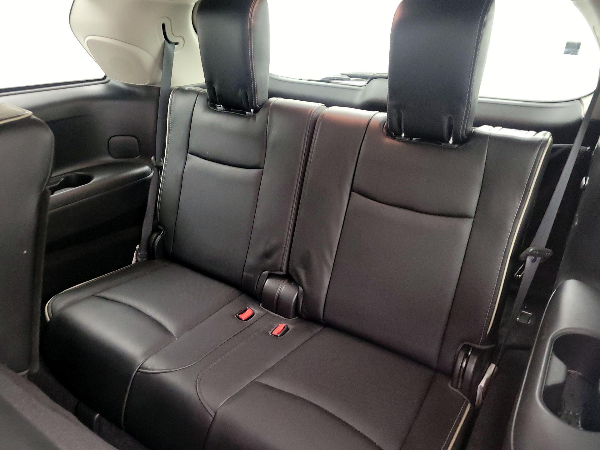 Thumbnail: 2019 INFINITI QX60 - 17
