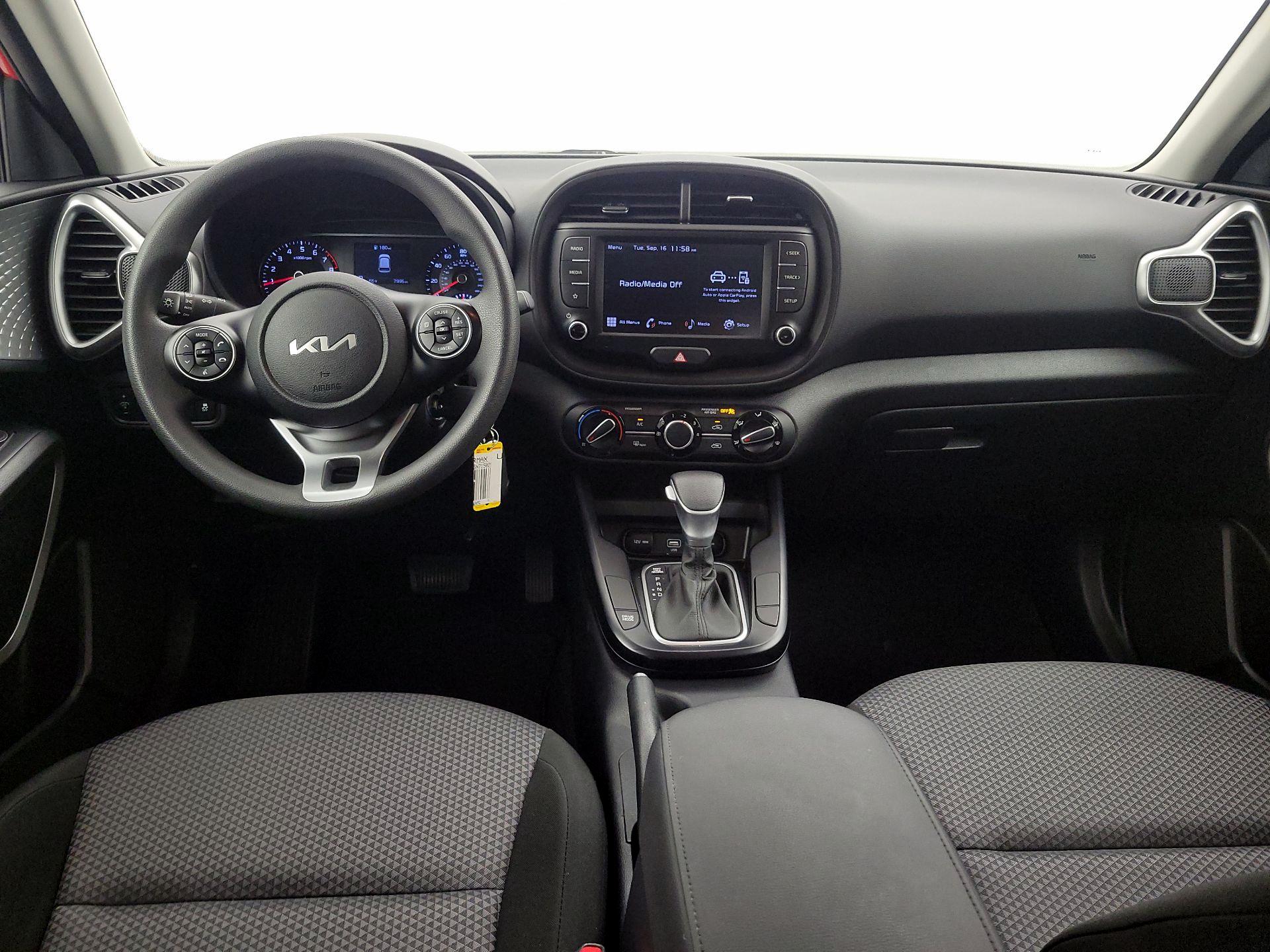 Thumbnail: 2022 Kia Soul - 9