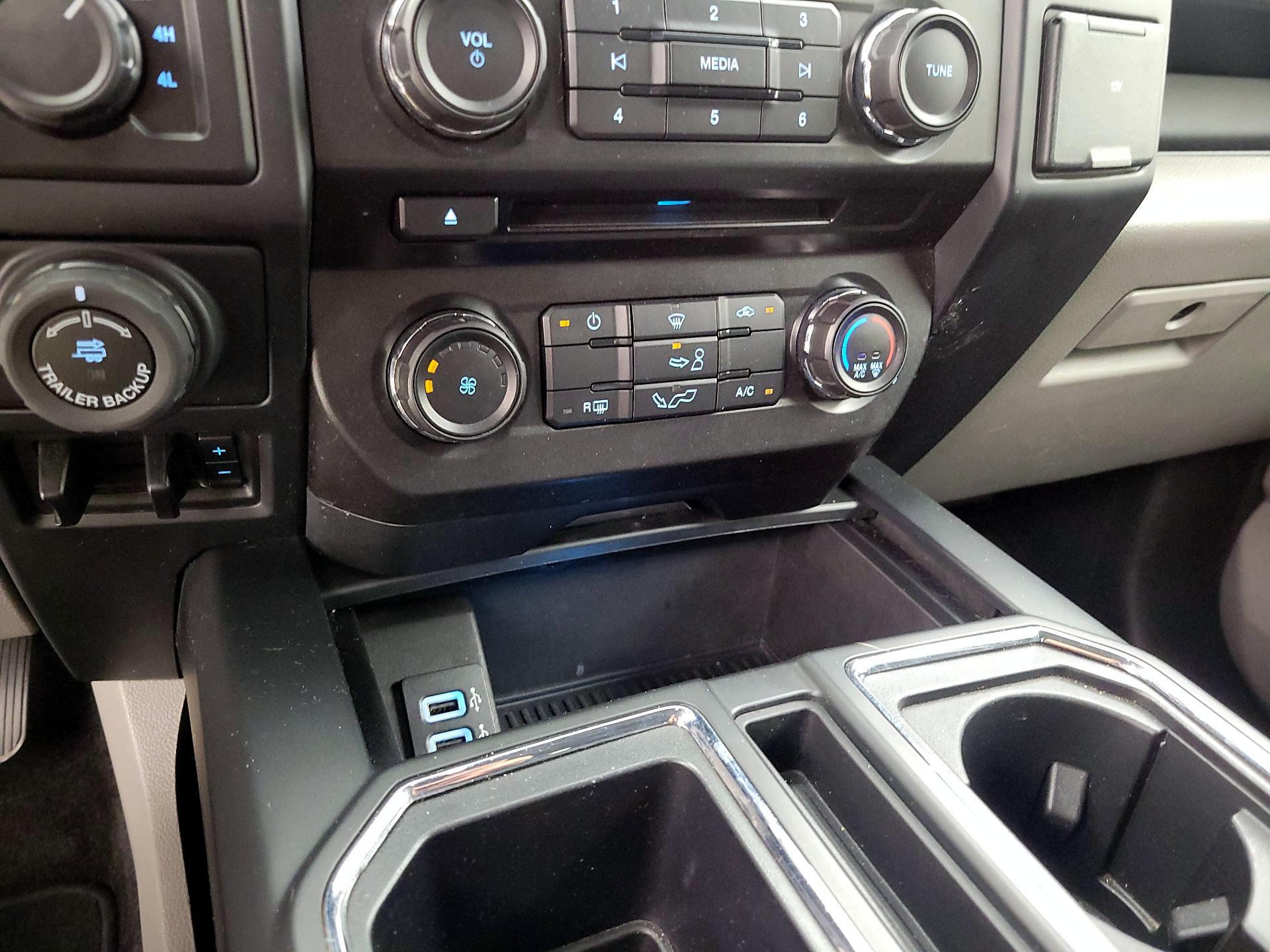 Thumbnail: 2018 Ford F-150 - 15
