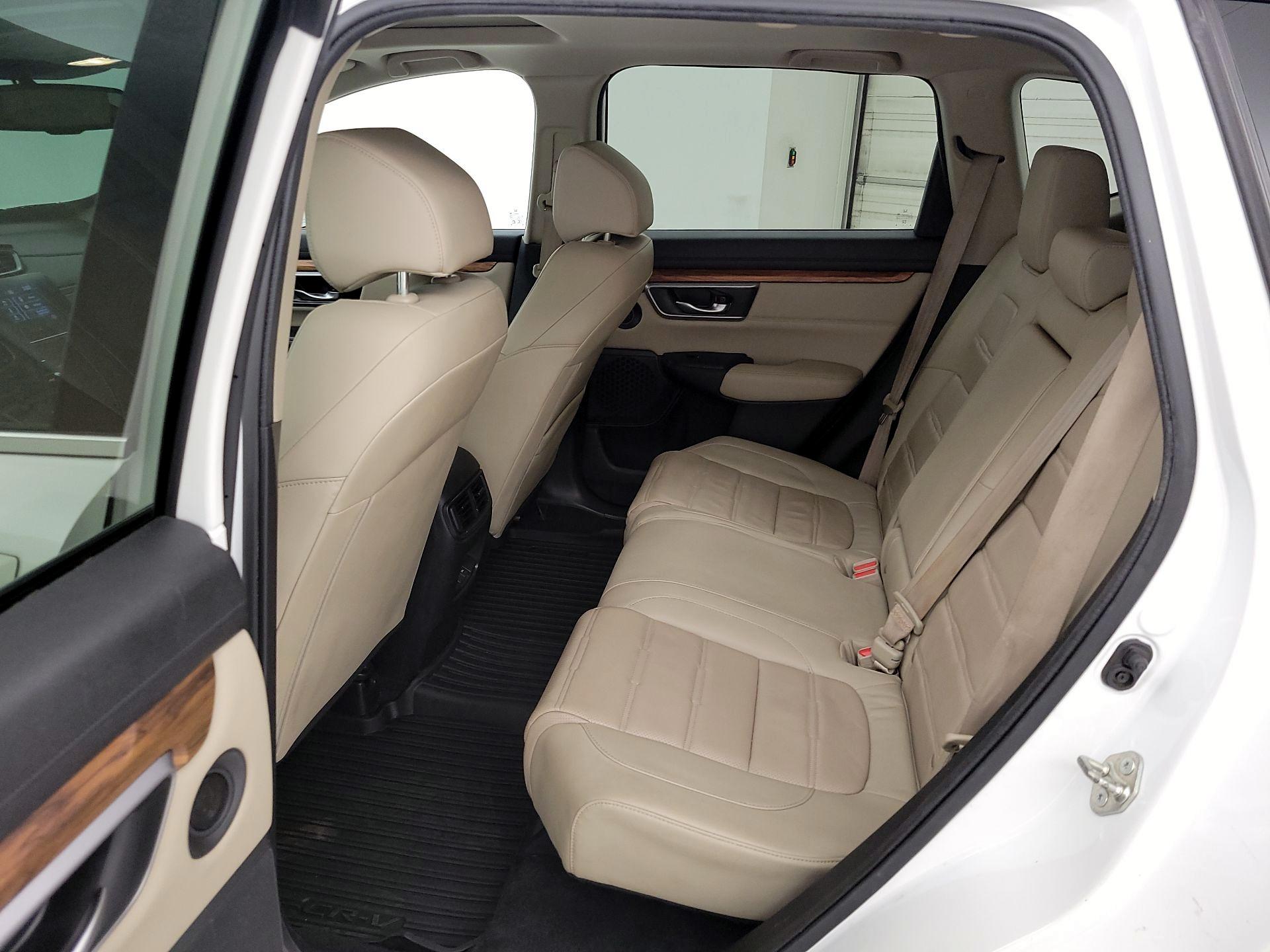 Thumbnail: 2018 Honda CR-V - 17