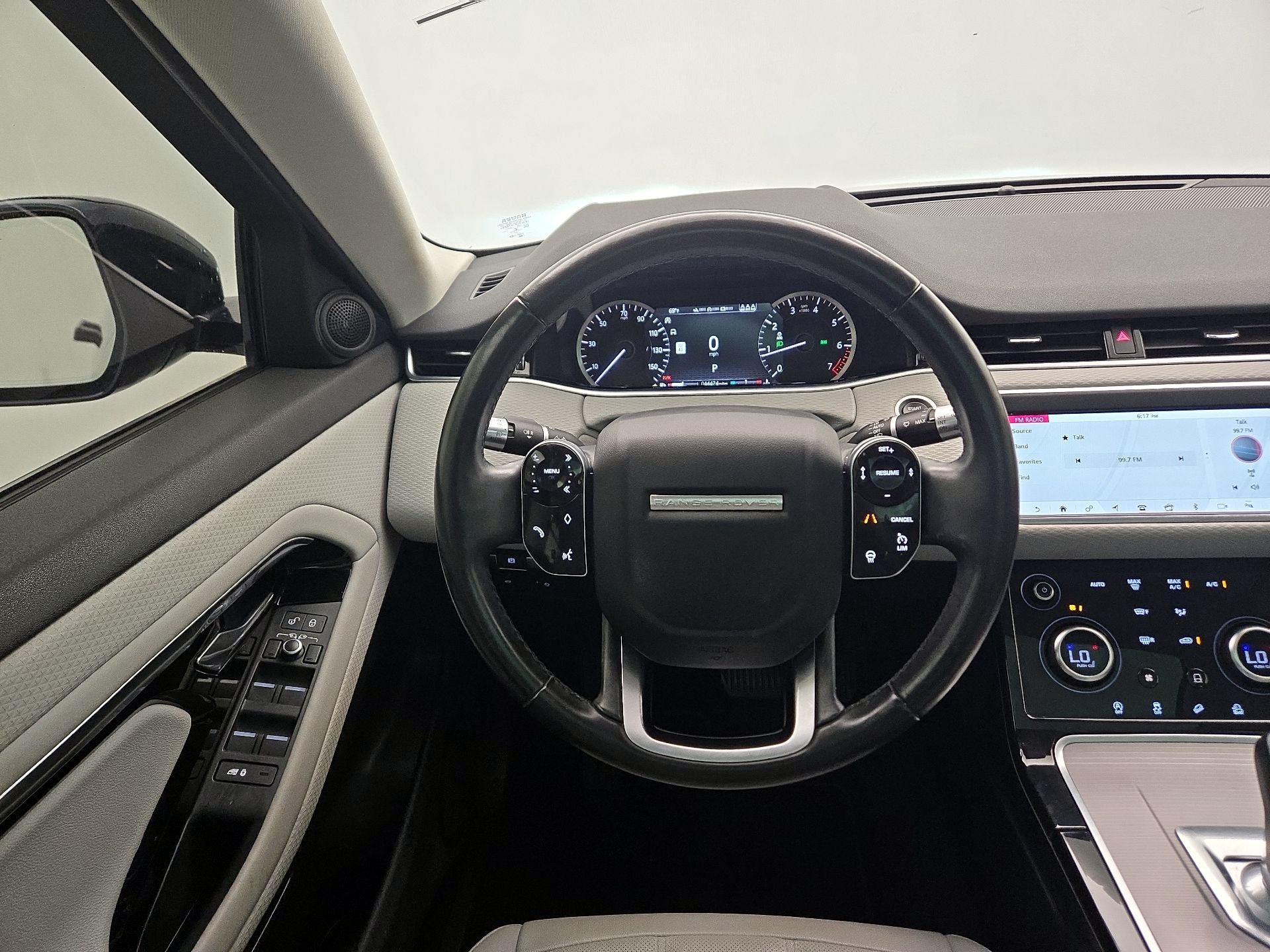 Thumbnail: 2020 Land Rover Range Rover Evoque - 10
