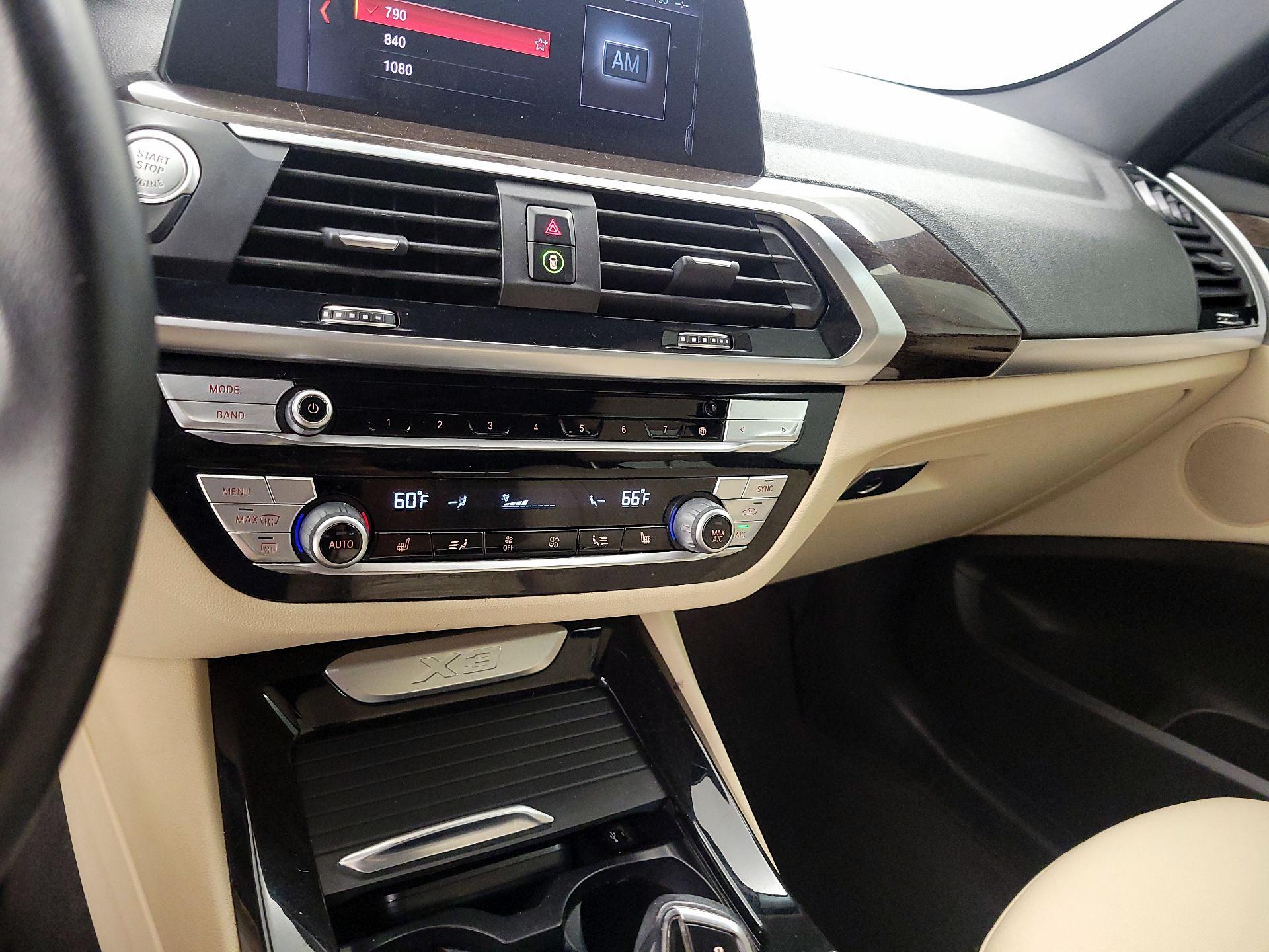 Thumbnail: 2021 BMW X3 - 15