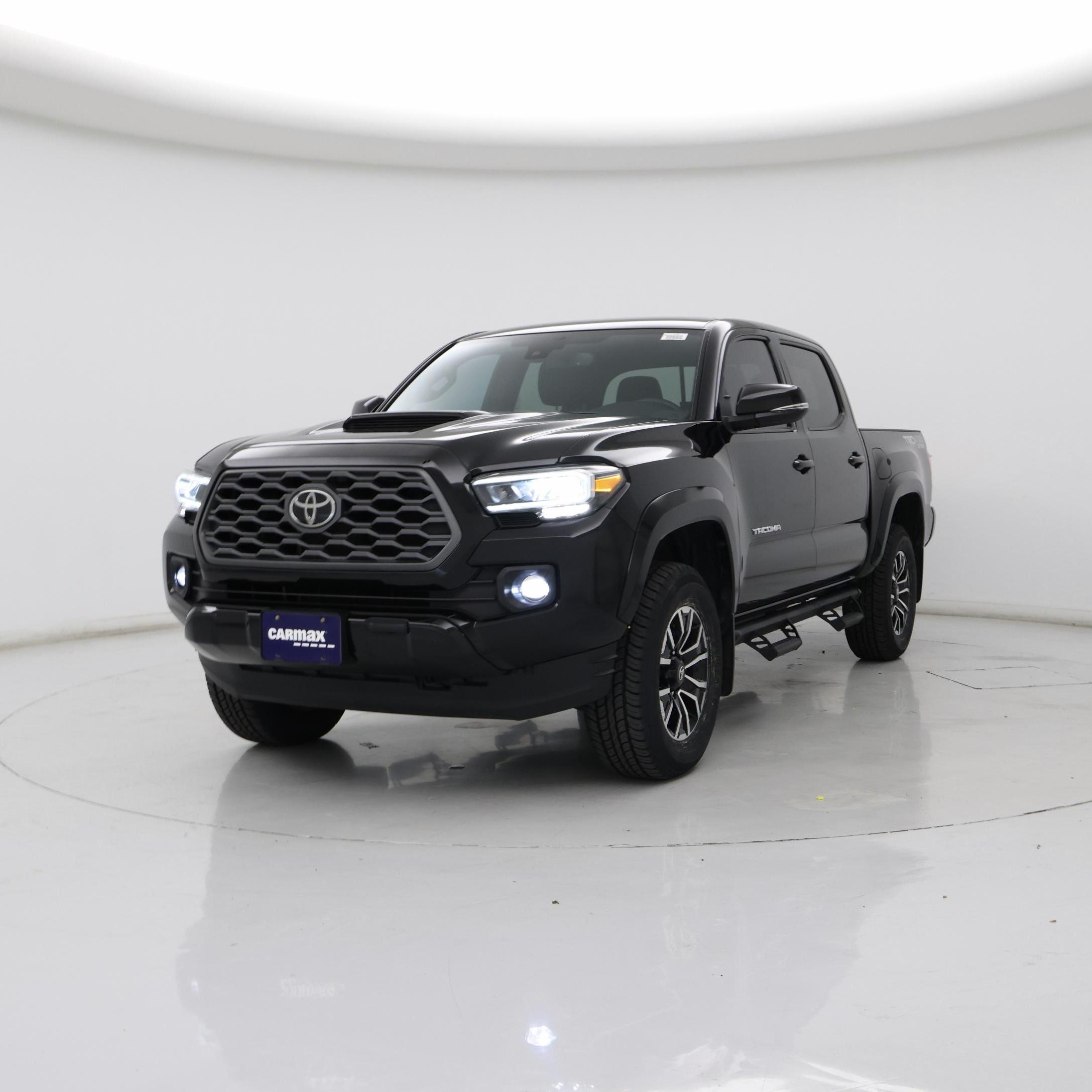Thumbnail: 2023 Toyota Tacoma - 4