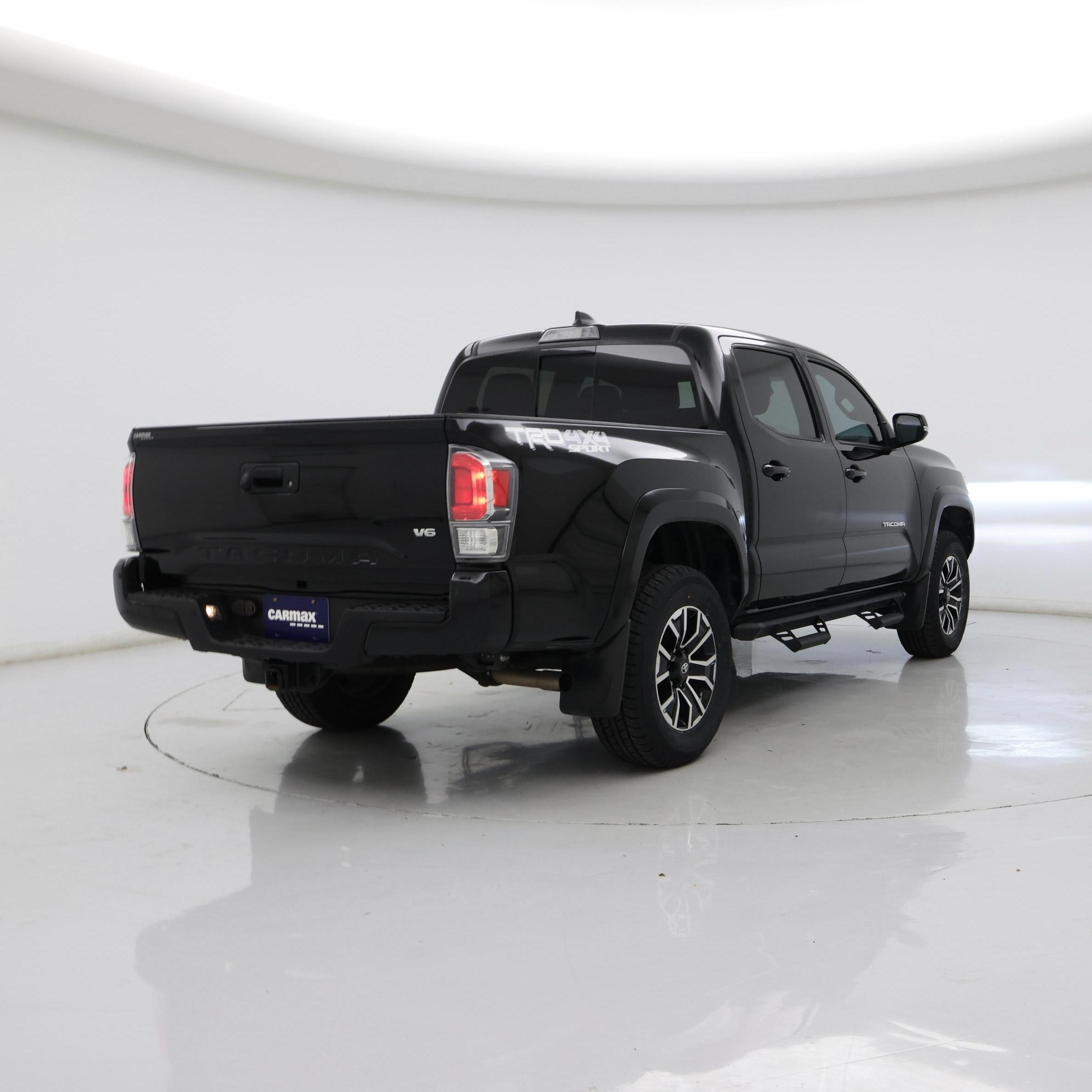 Thumbnail: 2023 Toyota Tacoma - 8