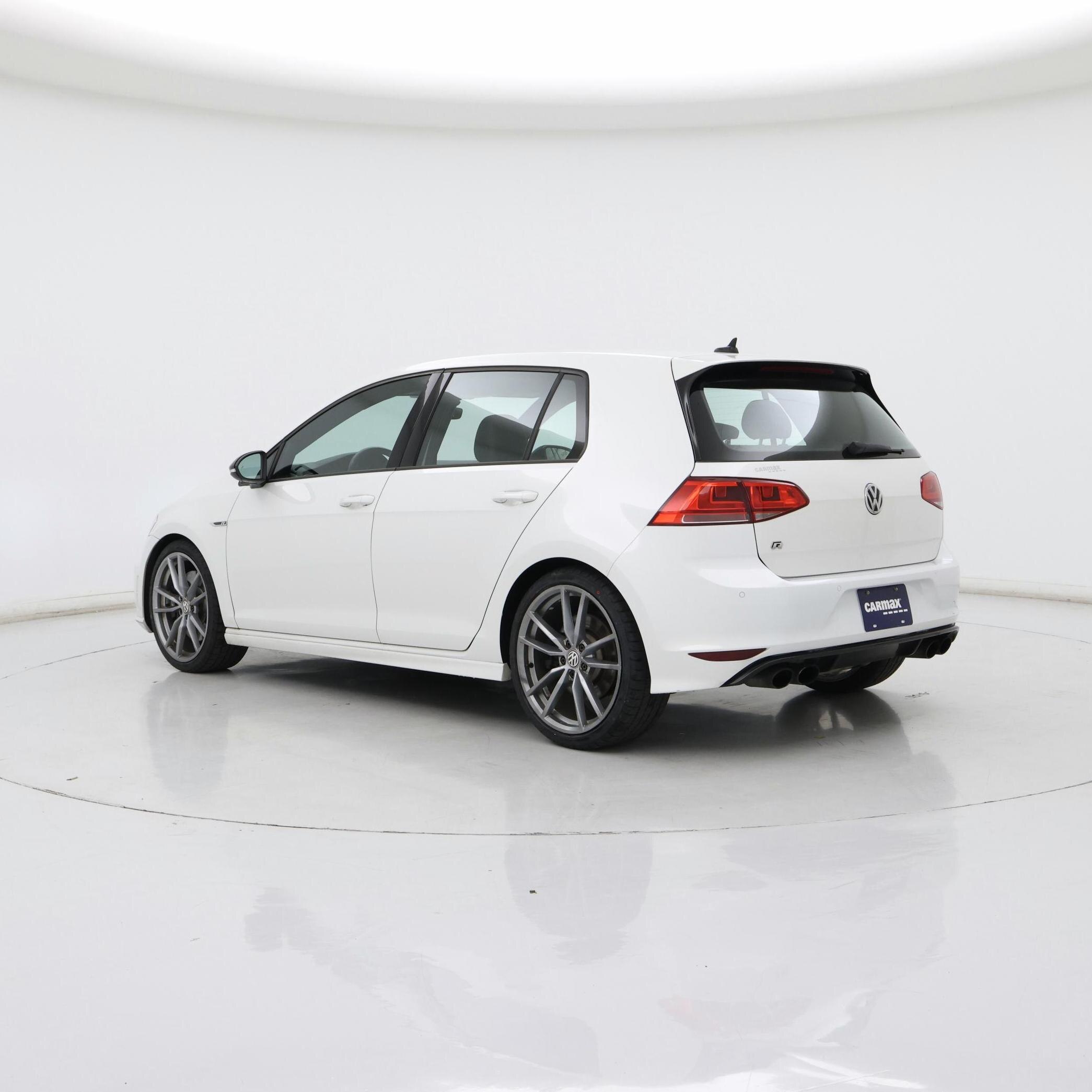 Thumbnail: 2017 Volkswagen Golf - 2
