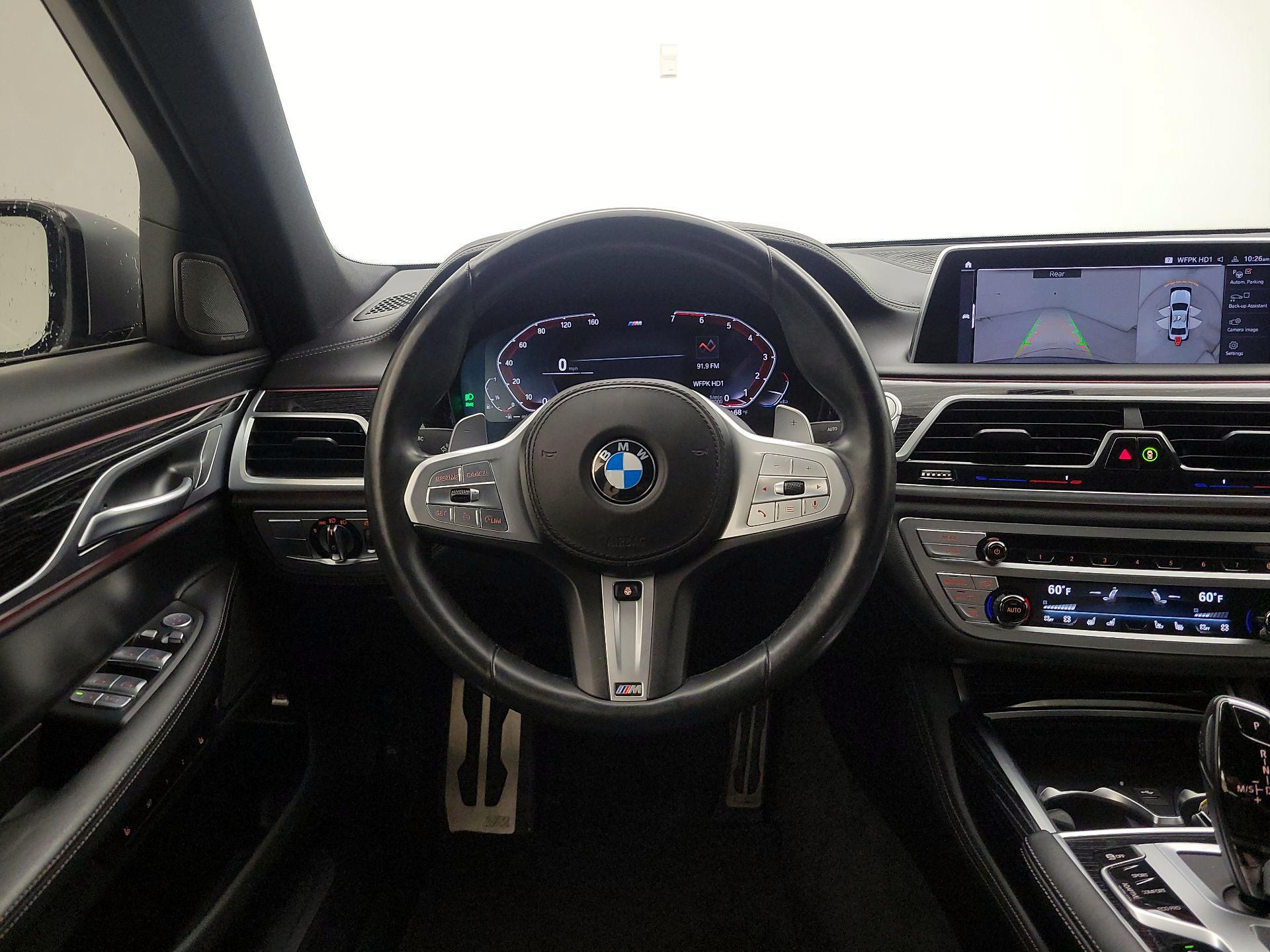 Thumbnail: 2022 BMW 7 Series - 10