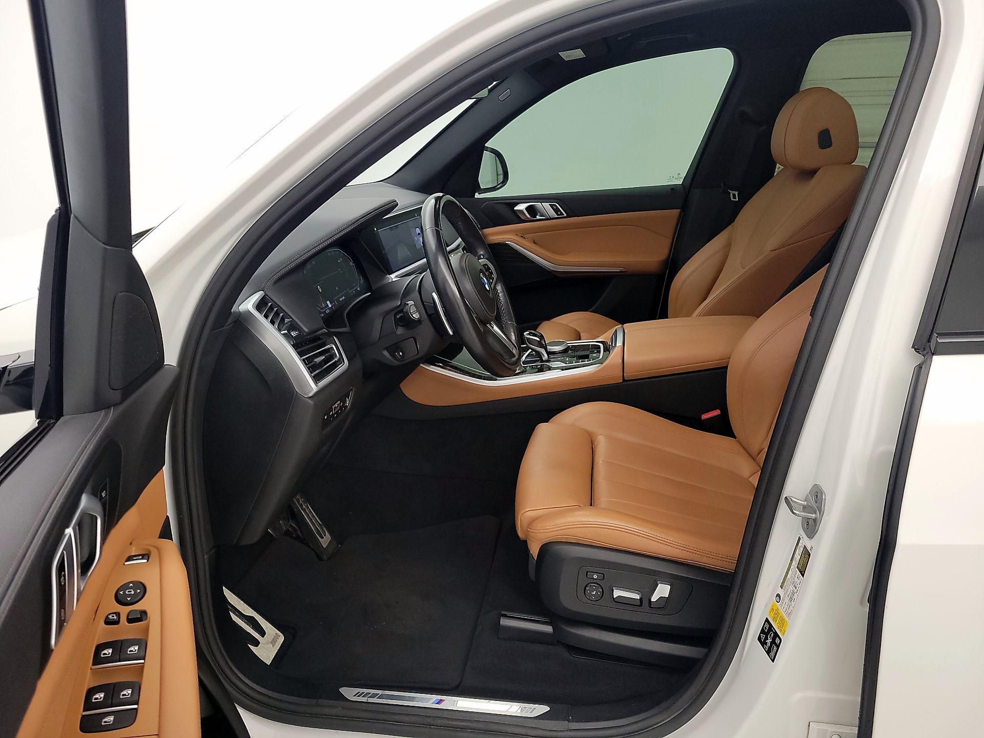 Thumbnail: 2021 BMW X5 - 11