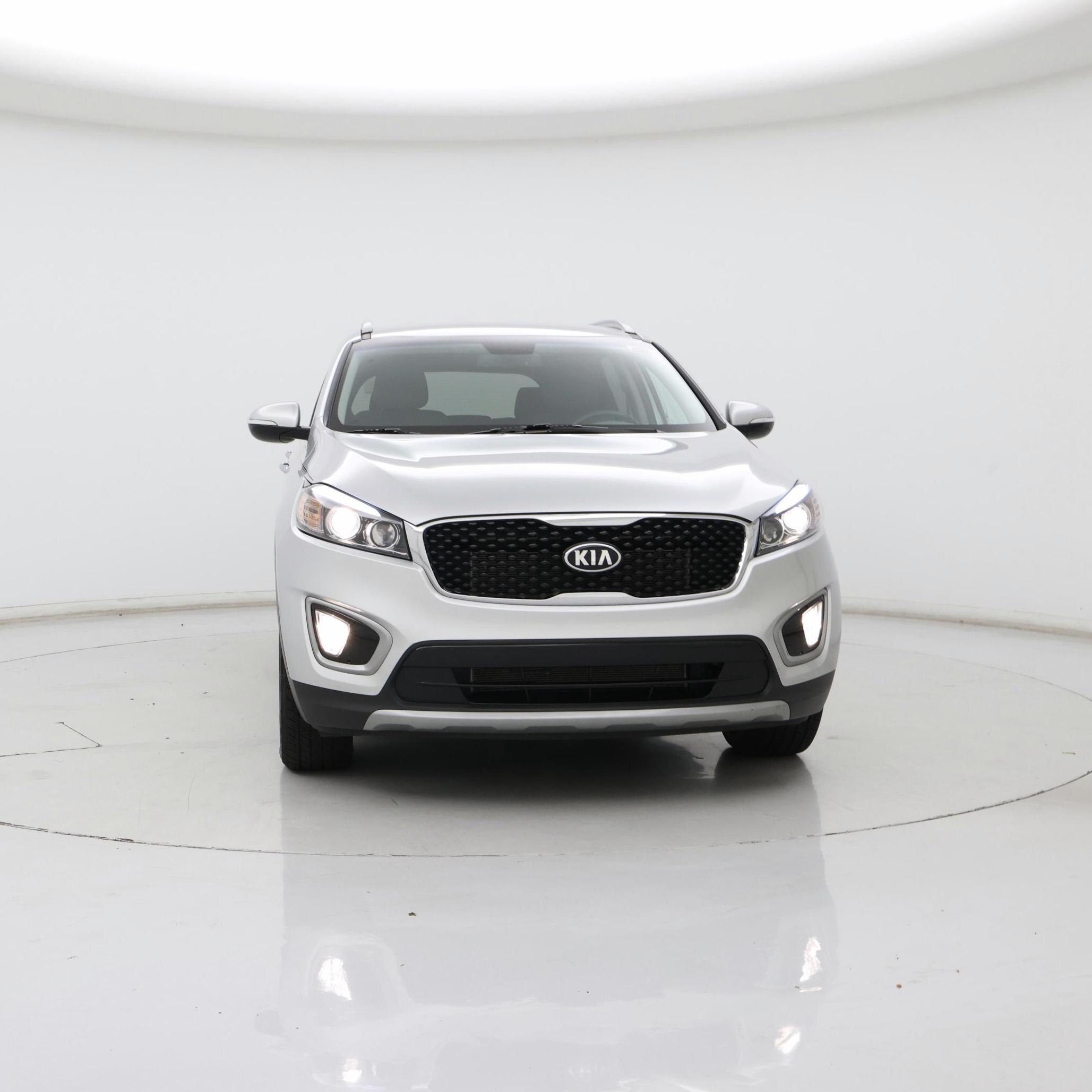 Thumbnail: 2016 Kia Sorento - 5