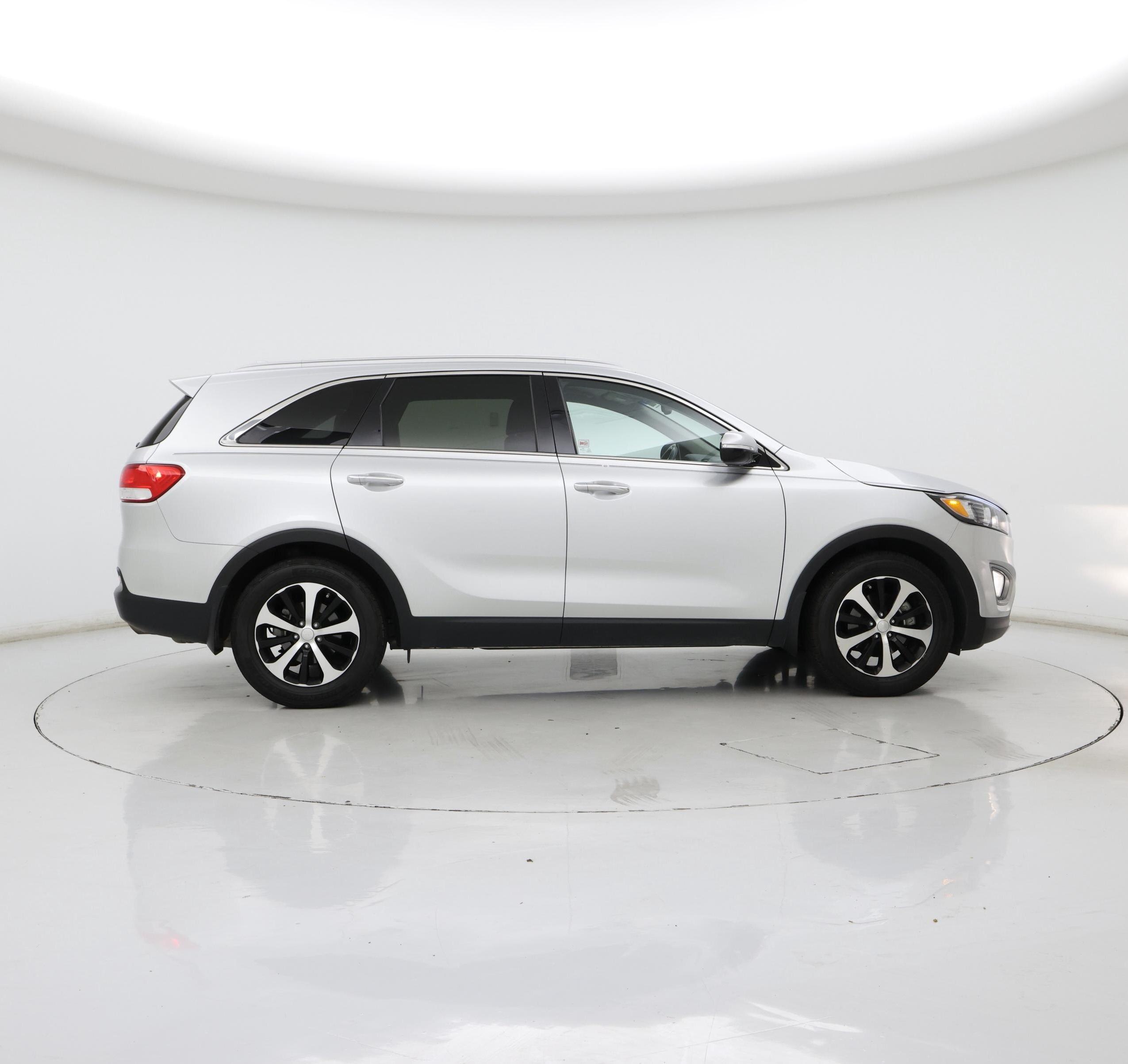 Thumbnail: 2016 Kia Sorento - 7