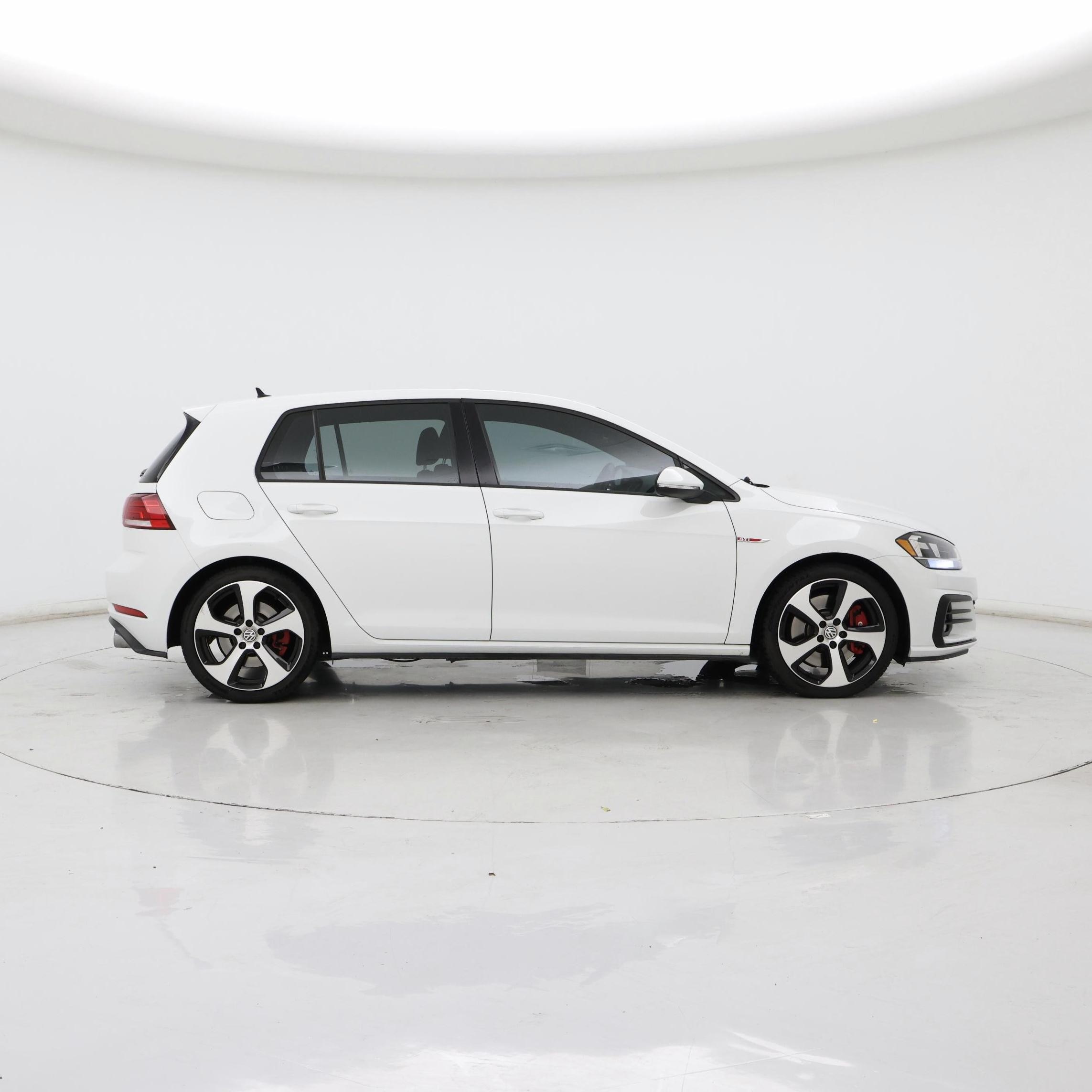 Thumbnail: 2019 Volkswagen Golf - 7