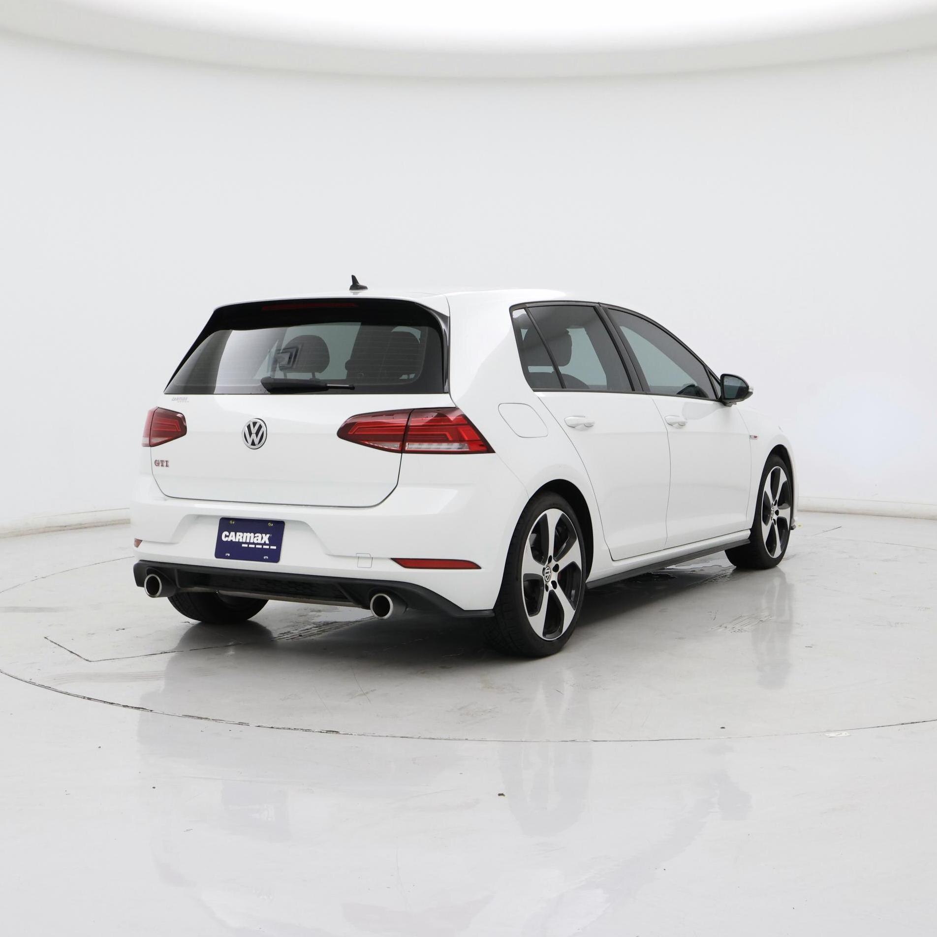 Thumbnail: 2019 Volkswagen Golf - 8