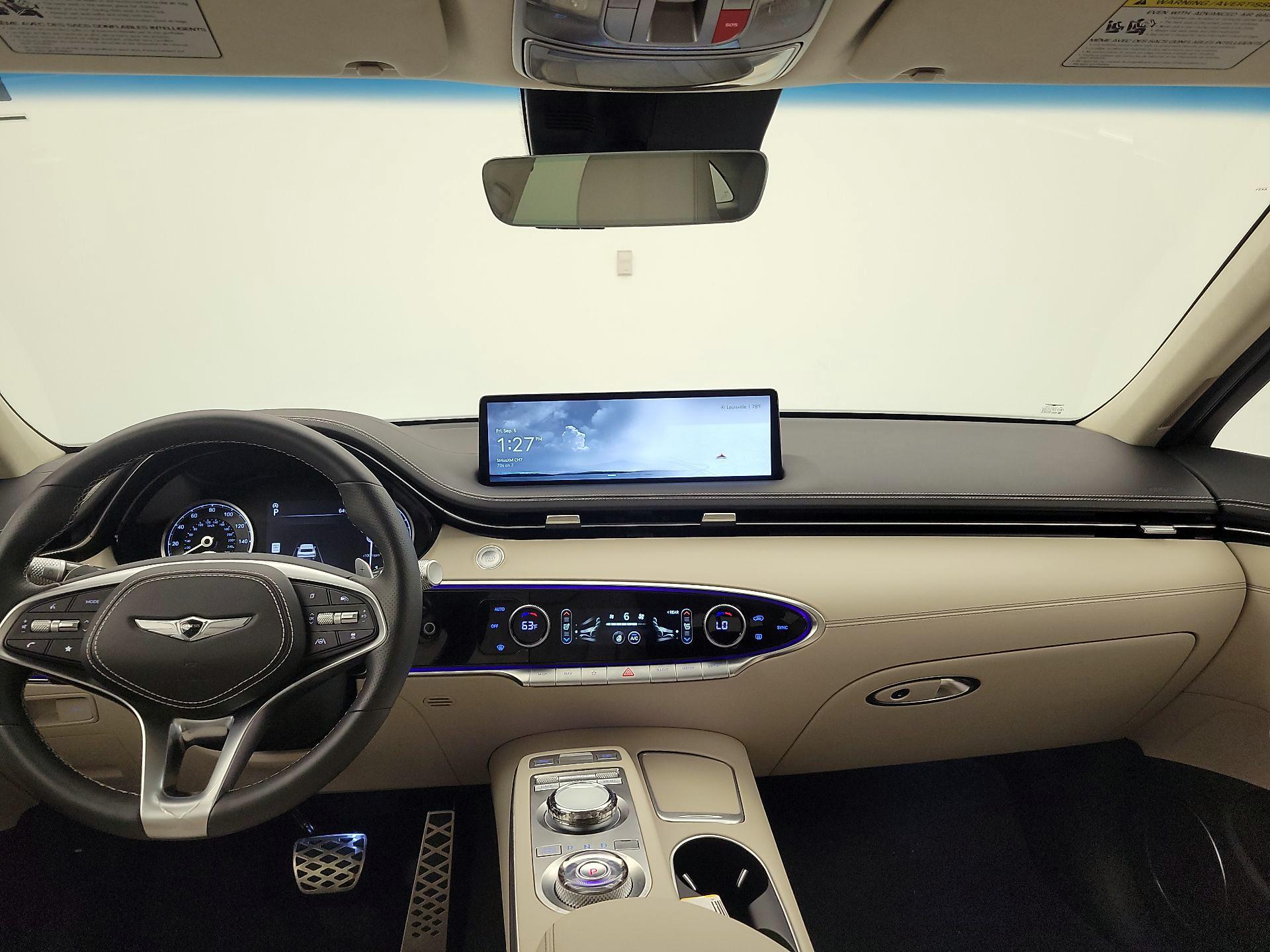 Thumbnail: 2025 Genesis GV70 - 9