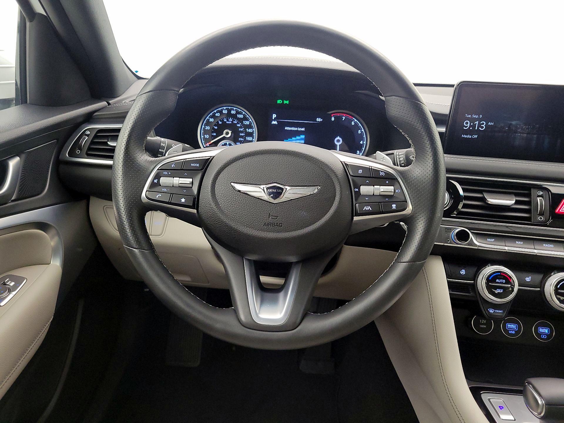 Thumbnail: 2023 Genesis G70 - 10