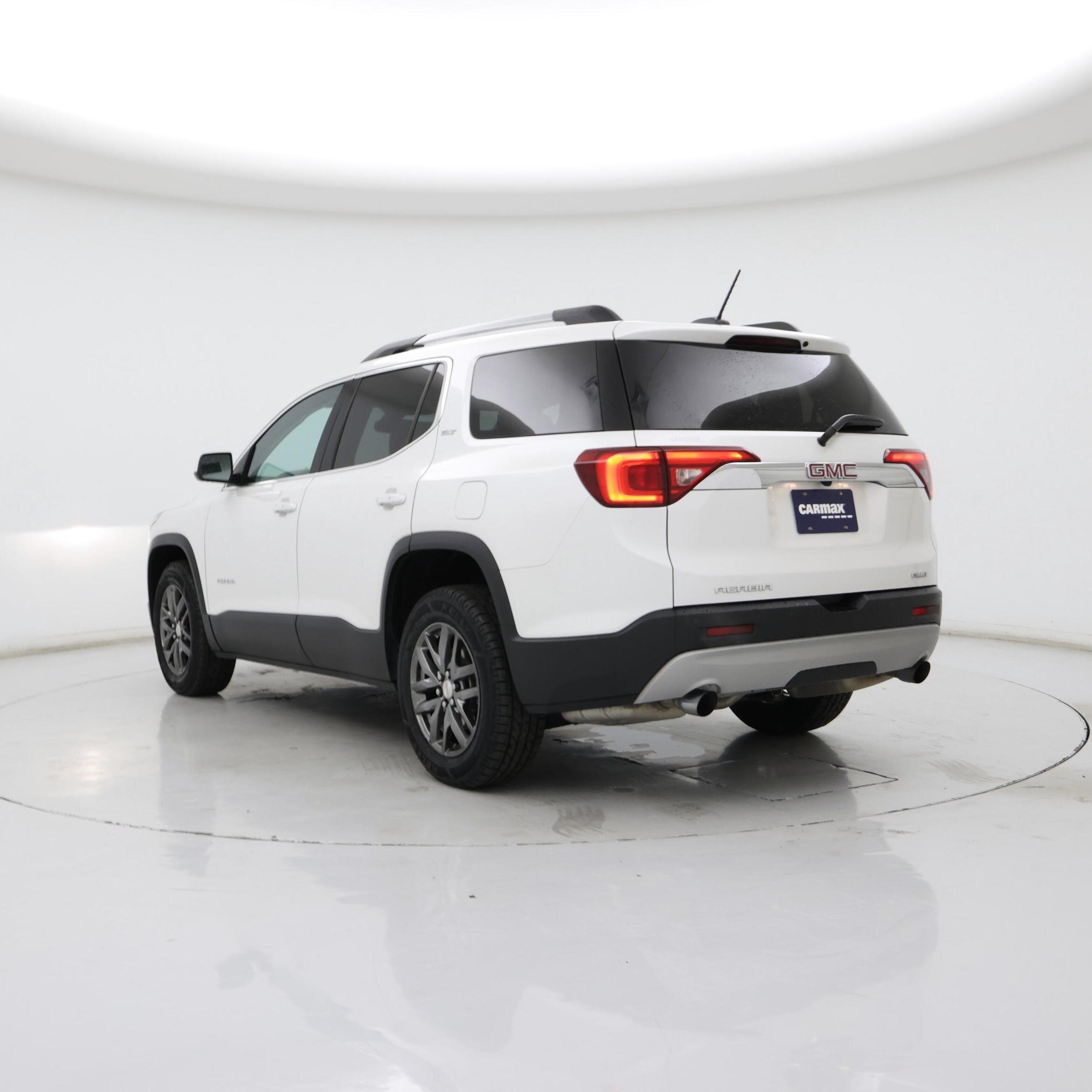 Thumbnail: 2017 GMC Acadia - 2