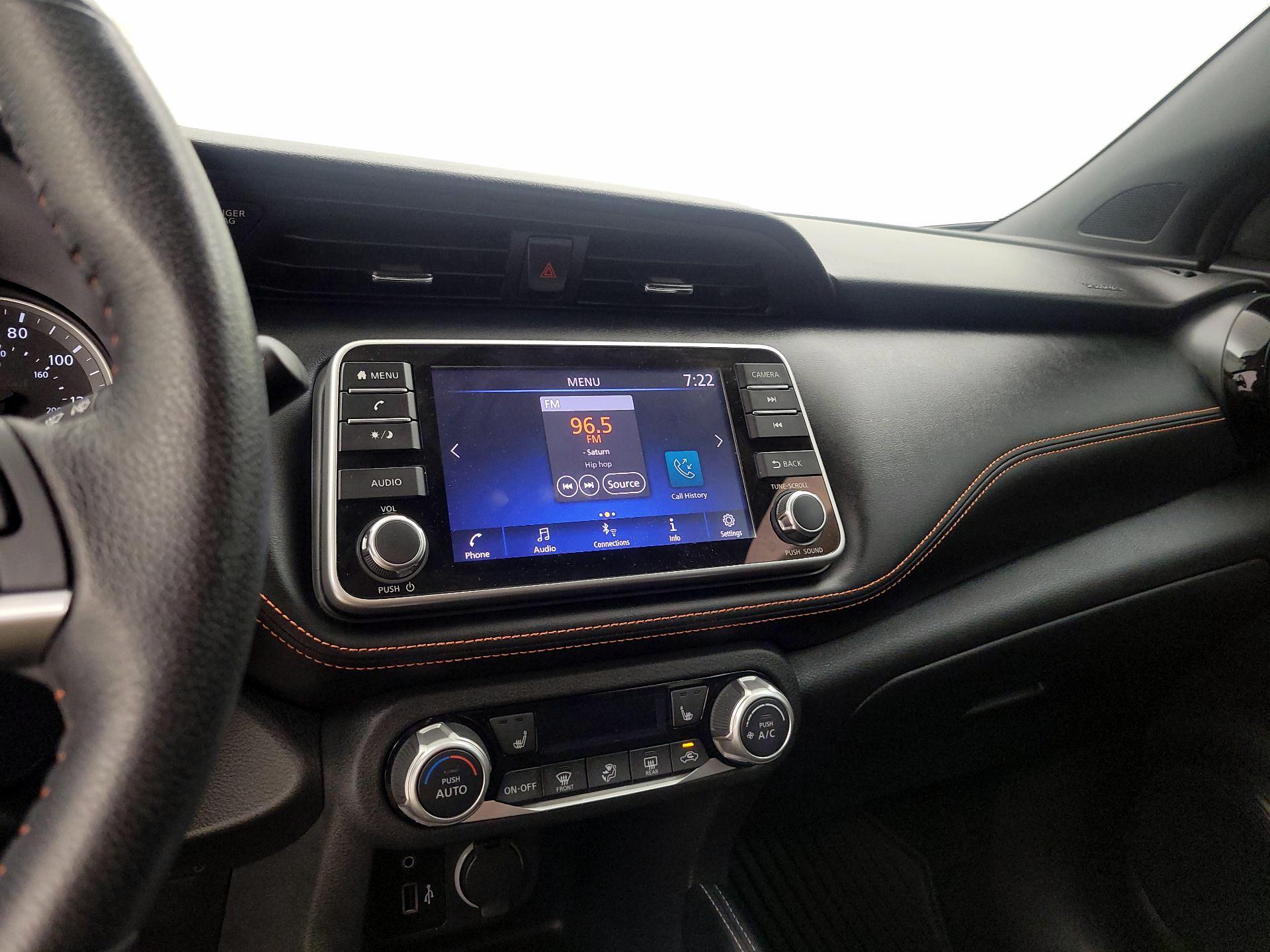 Thumbnail: 2020 Nissan Kicks - 14