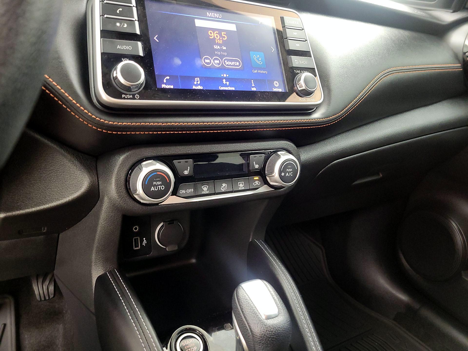 Thumbnail: 2020 Nissan Kicks - 15