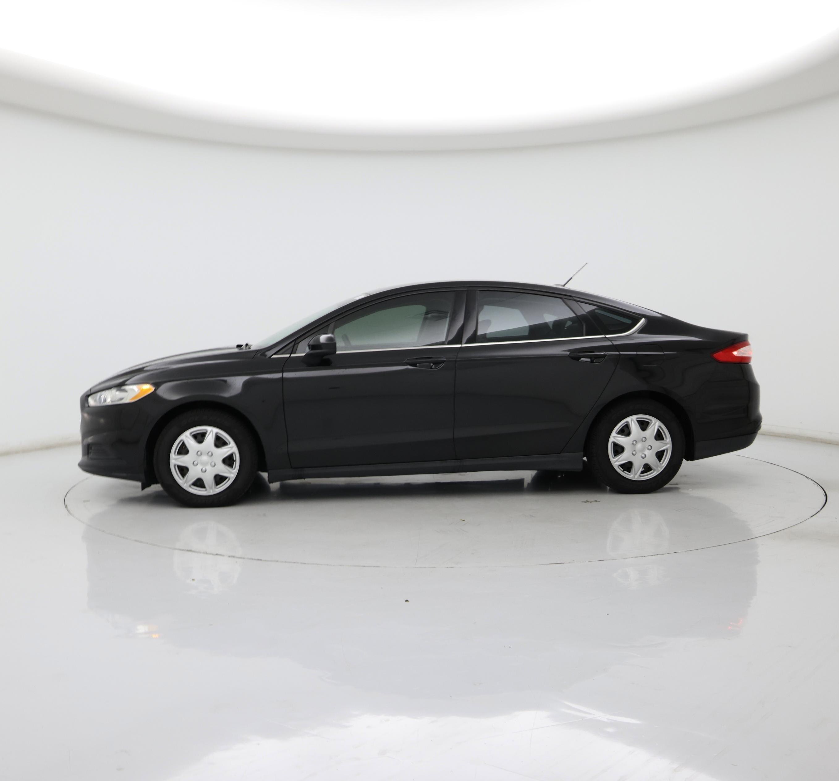 Thumbnail: 2014 Ford Fusion - 3