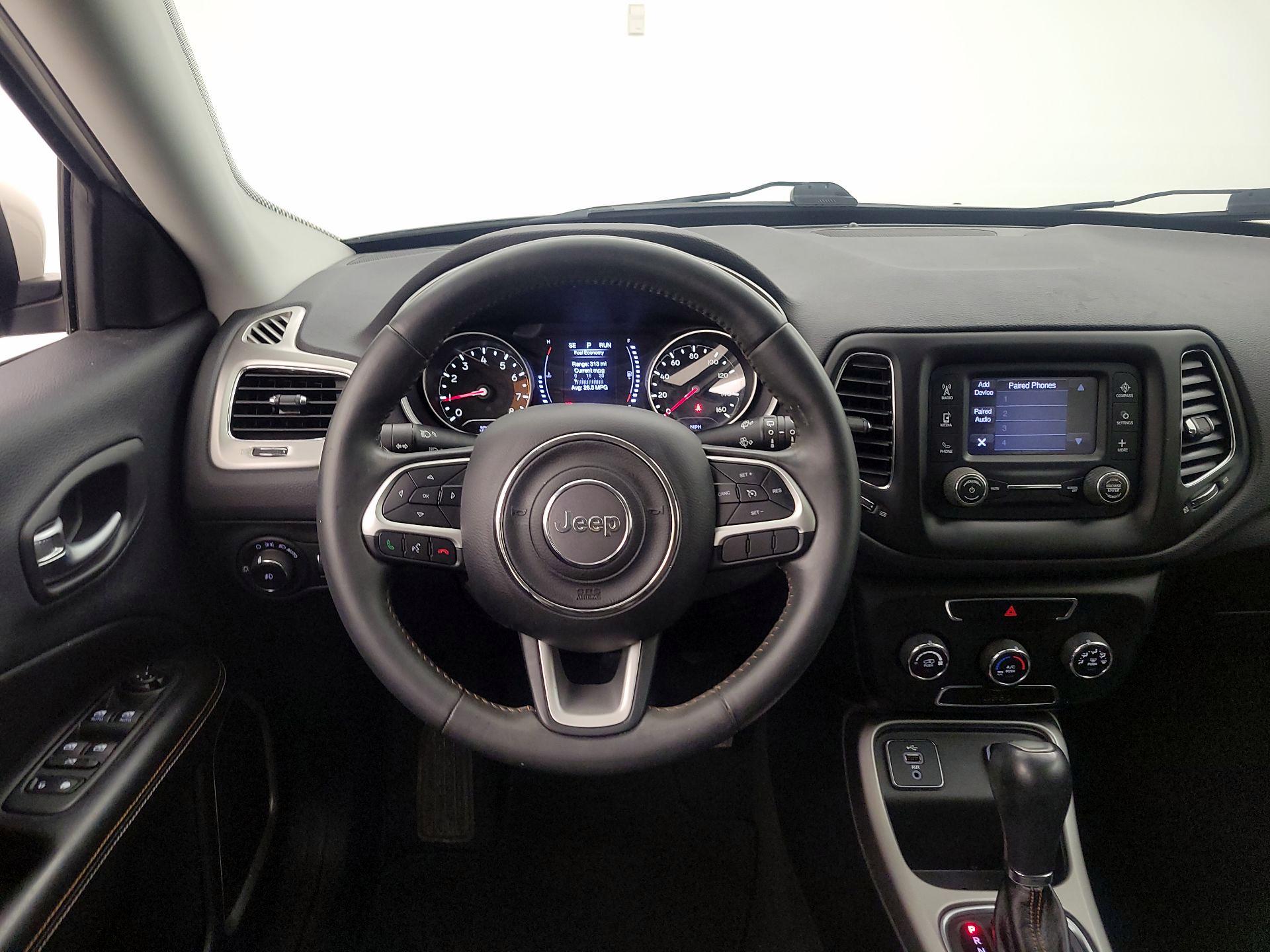 Thumbnail: 2018 Jeep Compass - 10