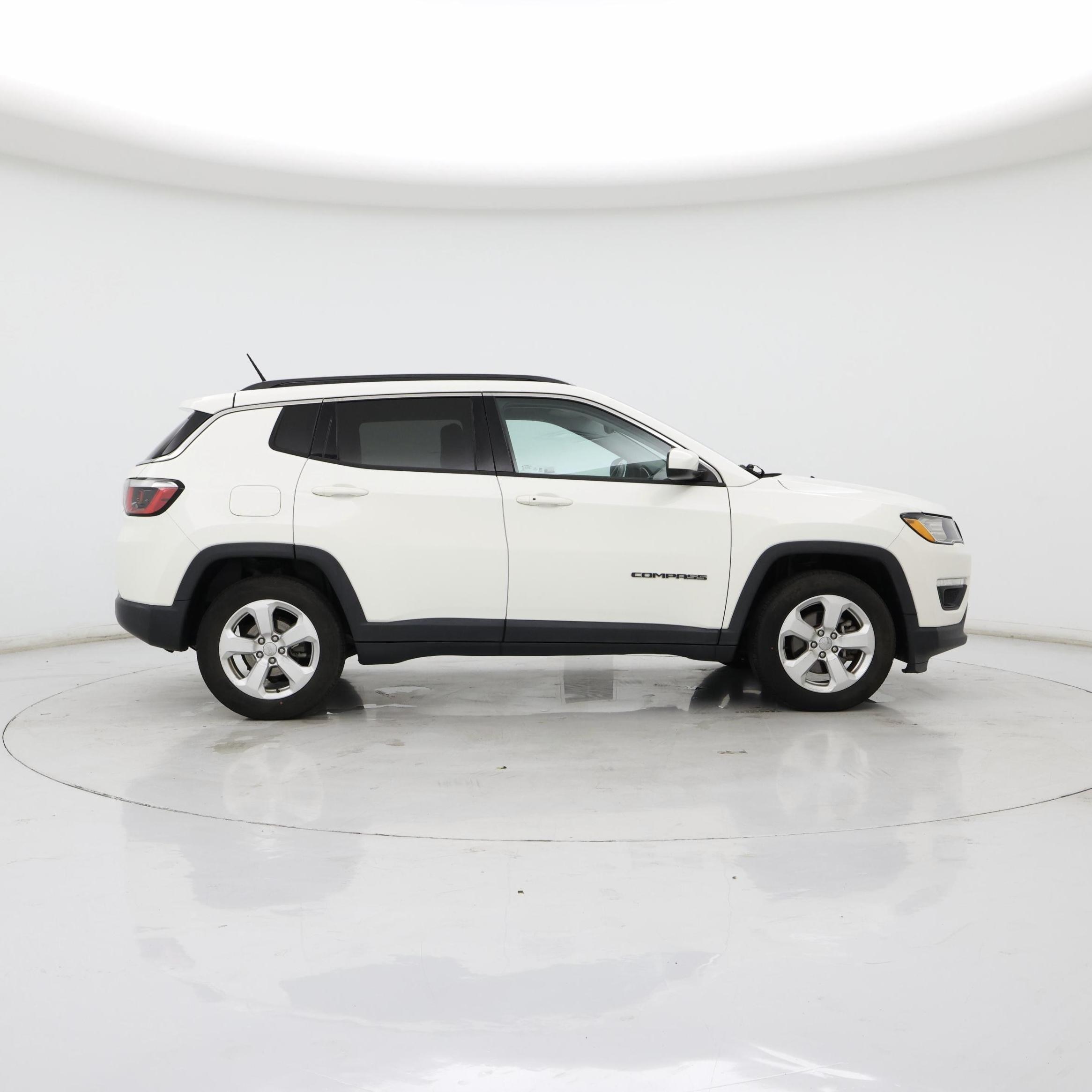 Thumbnail: 2018 Jeep Compass - 7