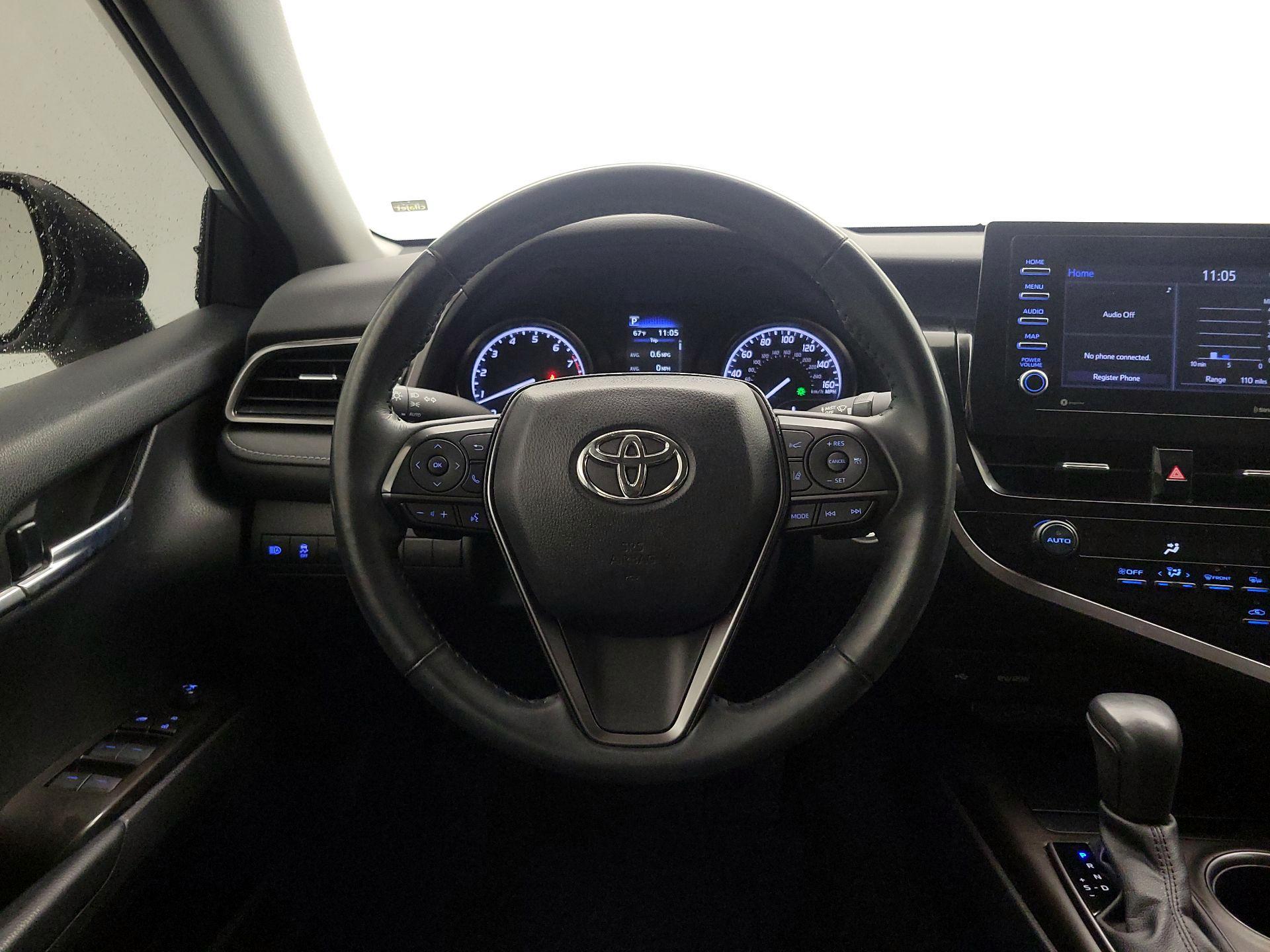 Thumbnail: 2021 Toyota Camry - 10