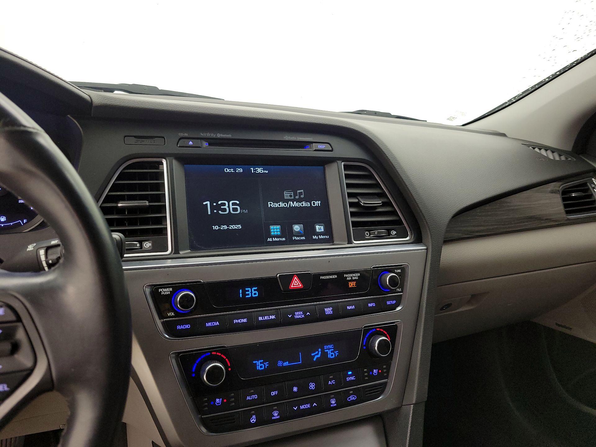 Thumbnail: 2015 Hyundai Sonata - 14