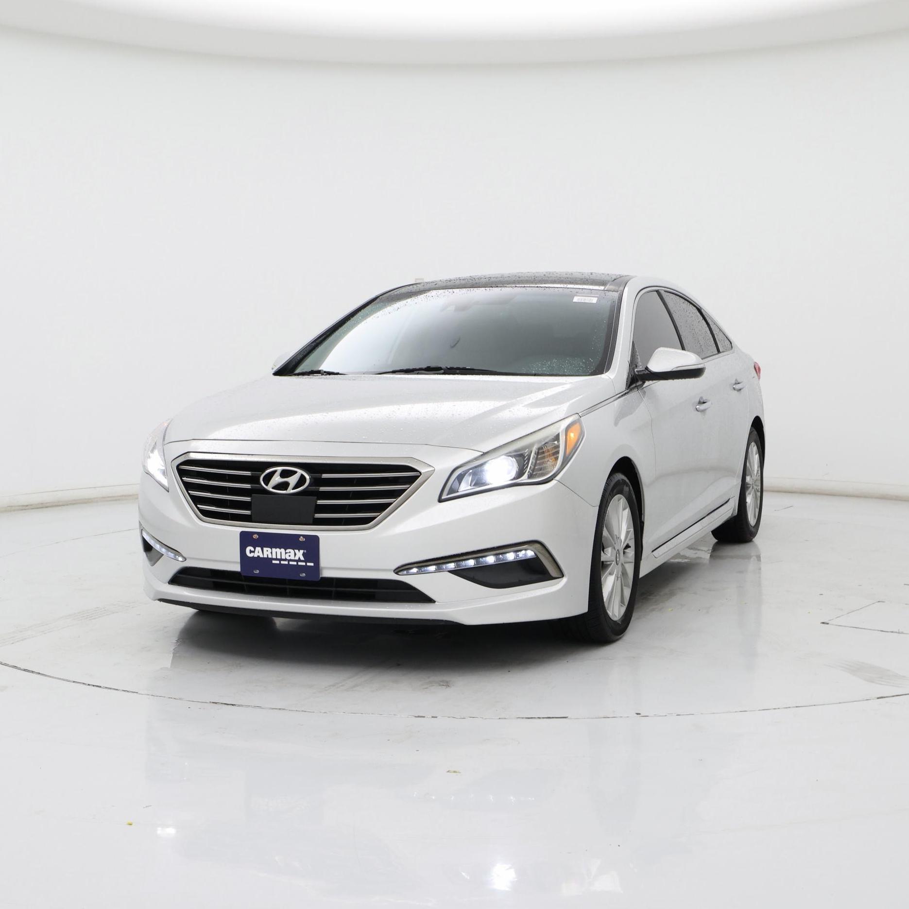 Thumbnail: 2015 Hyundai Sonata - 4