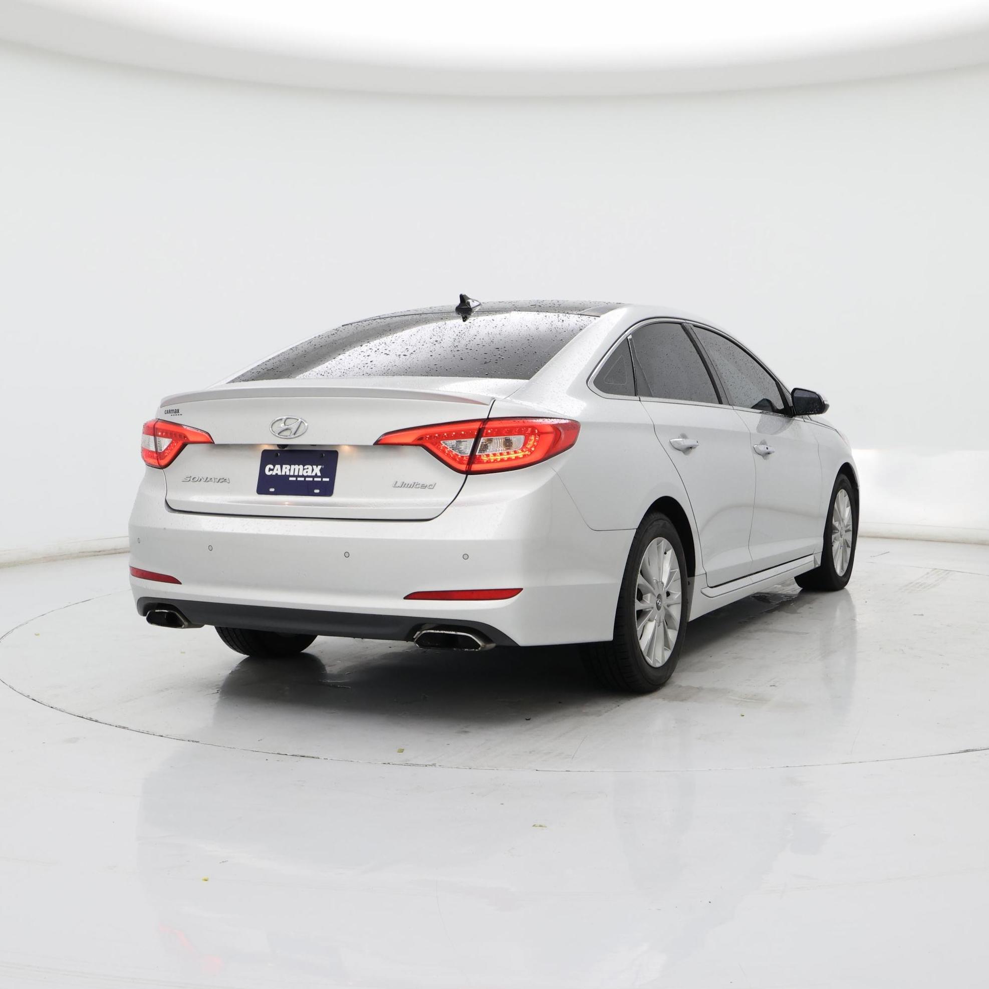 Thumbnail: 2015 Hyundai Sonata - 8