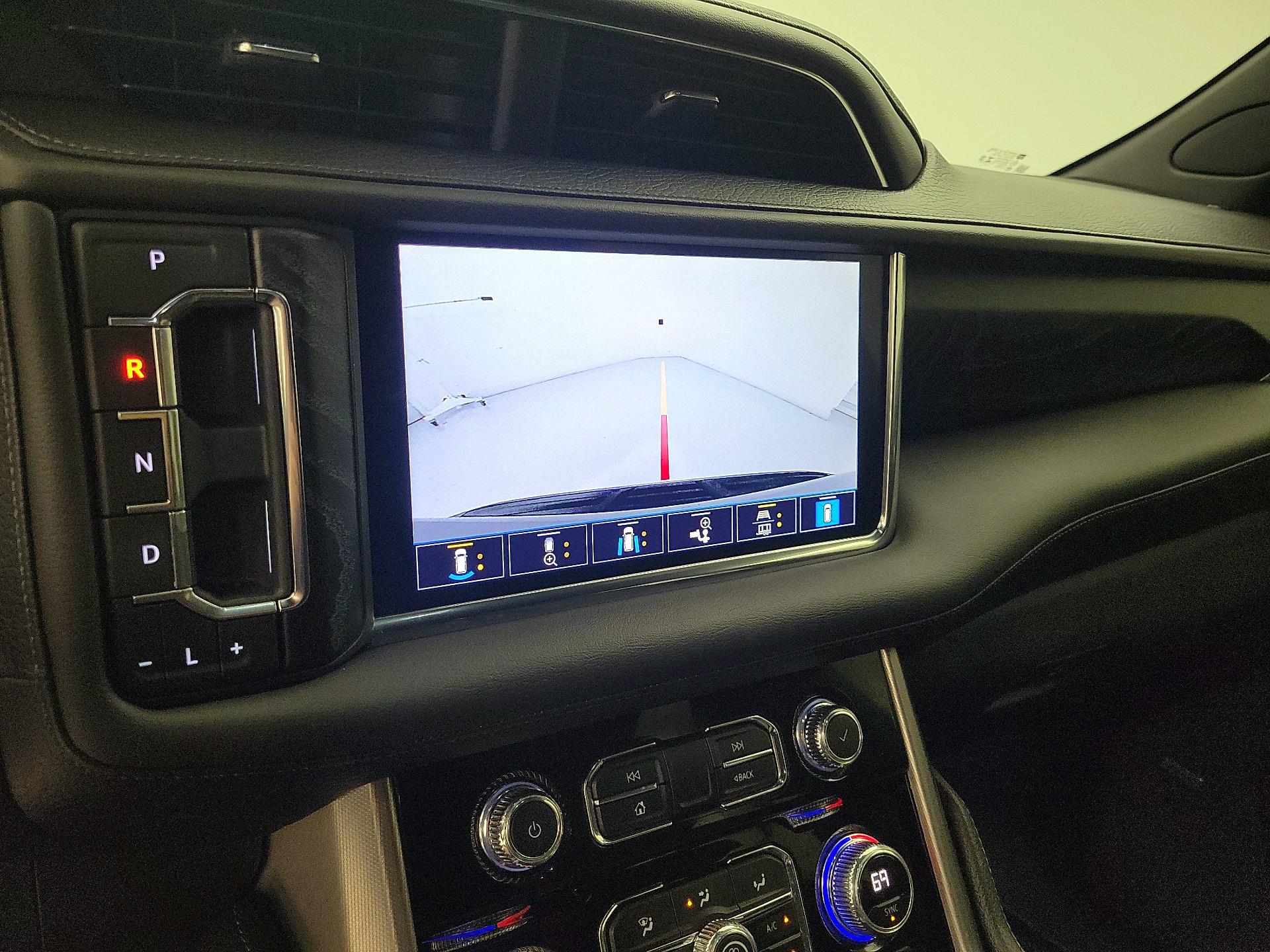 Thumbnail: 2021 GMC Yukon - 13
