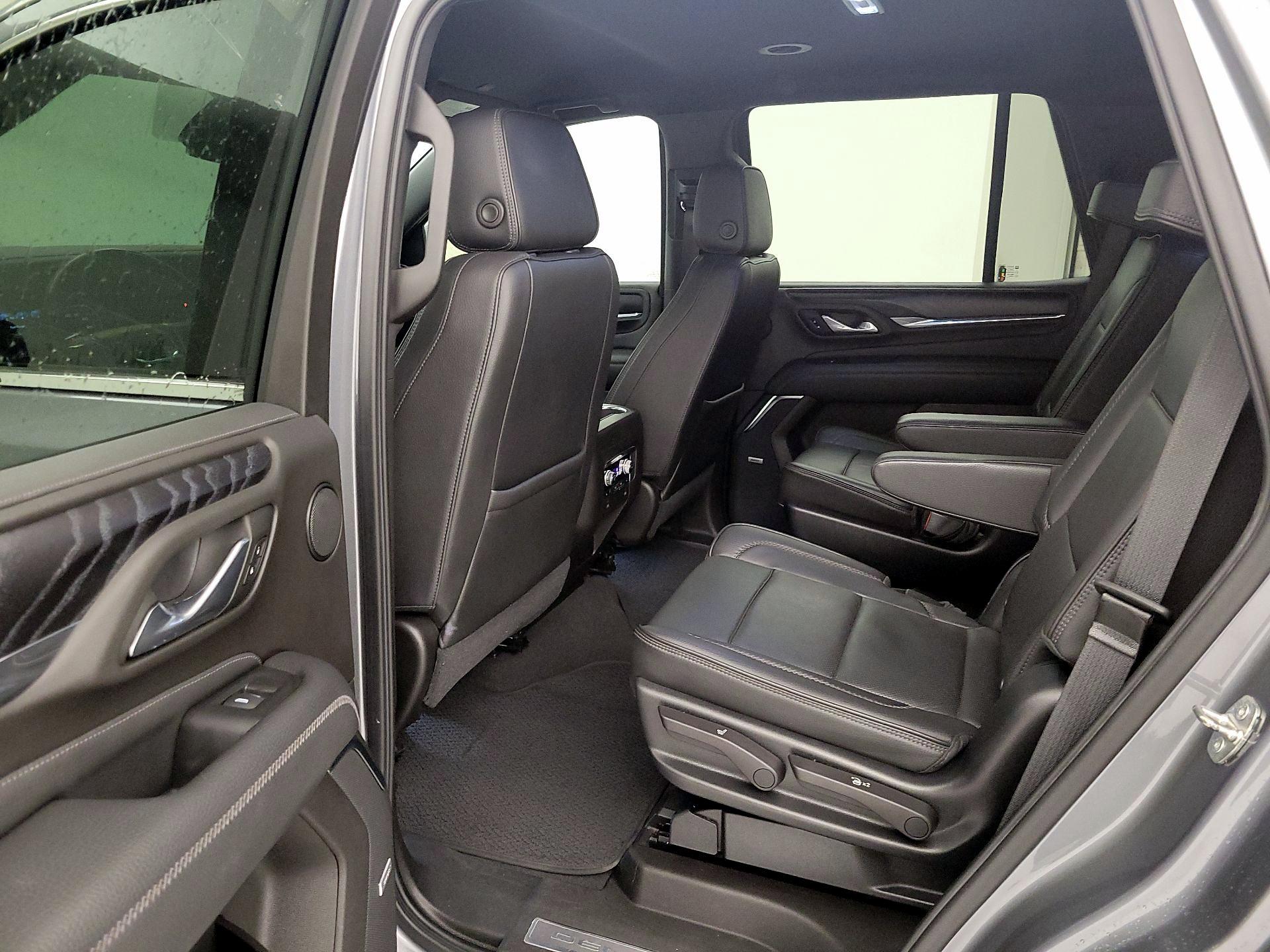 Thumbnail: 2021 GMC Yukon - 17