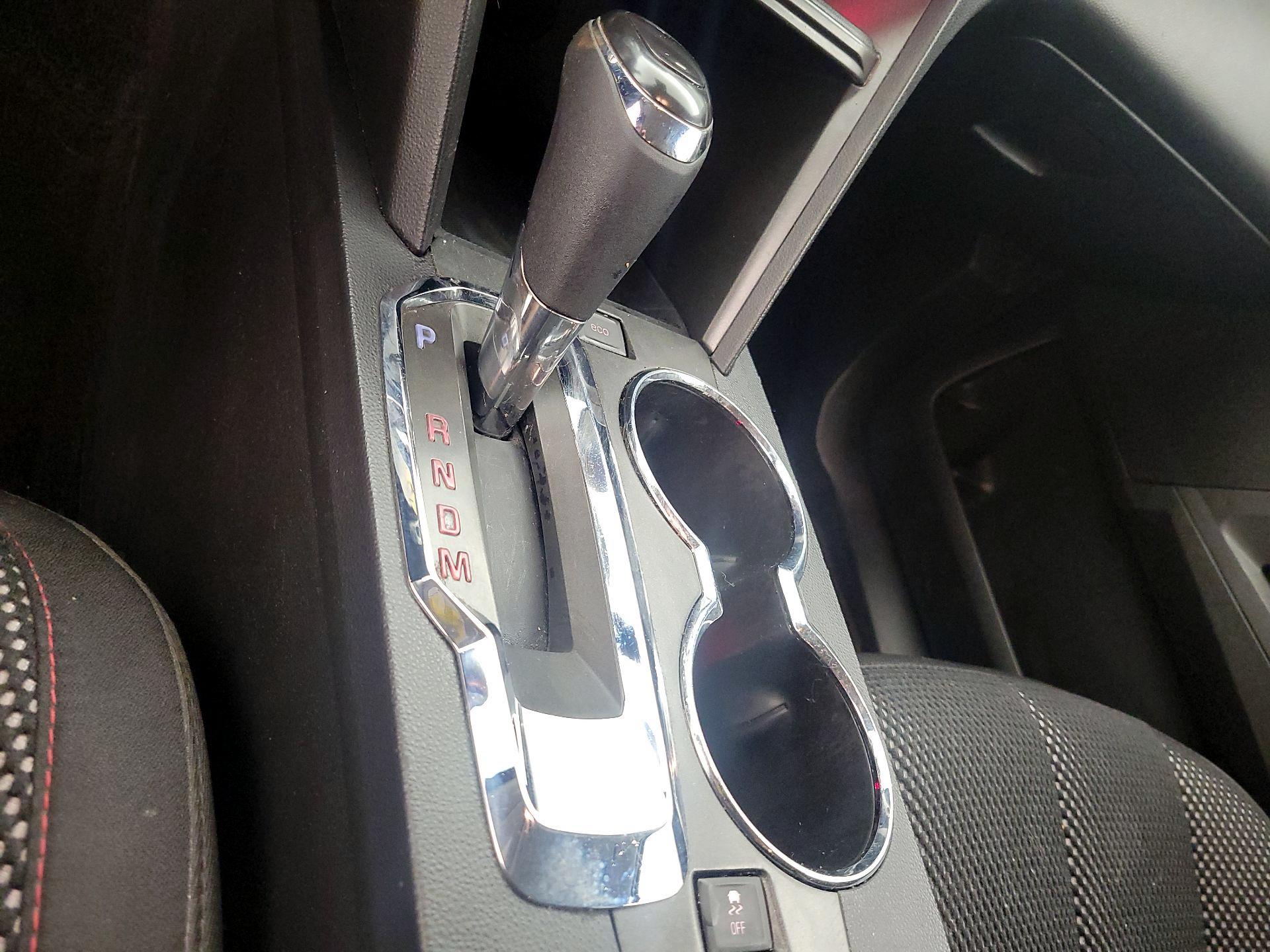 Thumbnail: 2016 GMC Terrain - 16