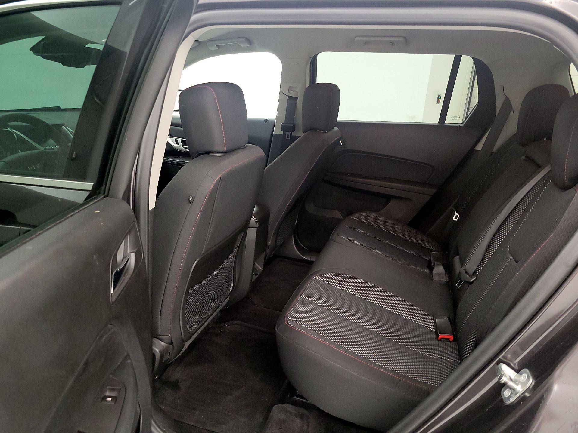 Thumbnail: 2016 GMC Terrain - 17