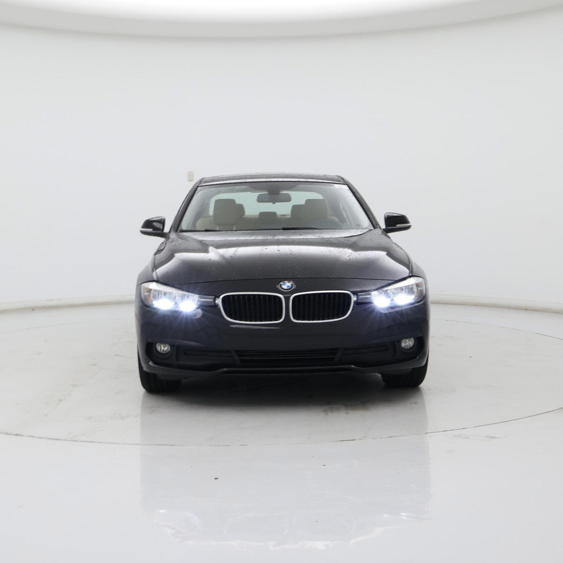 Thumbnail: 2016 BMW 3 Series - 5