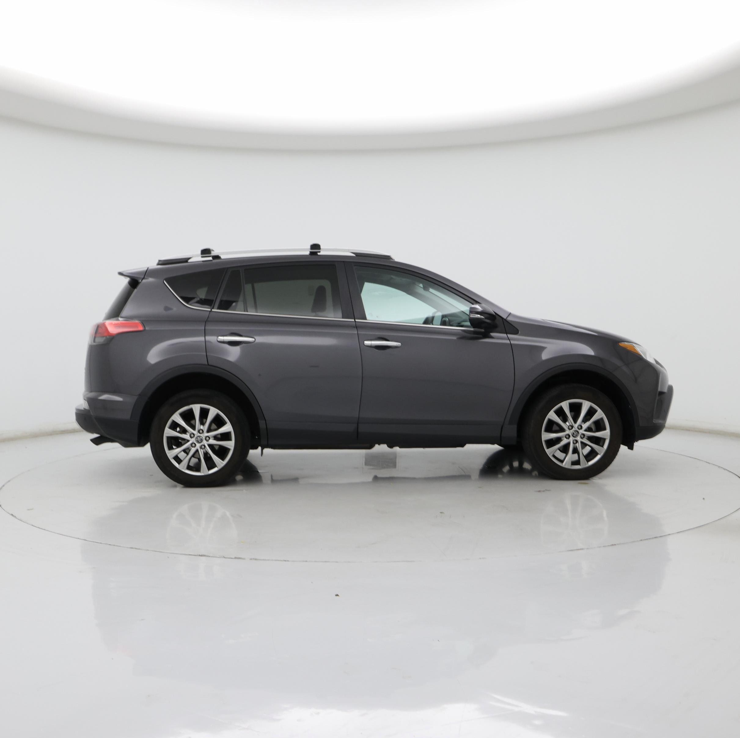Thumbnail: 2016 Toyota RAV4 - 7