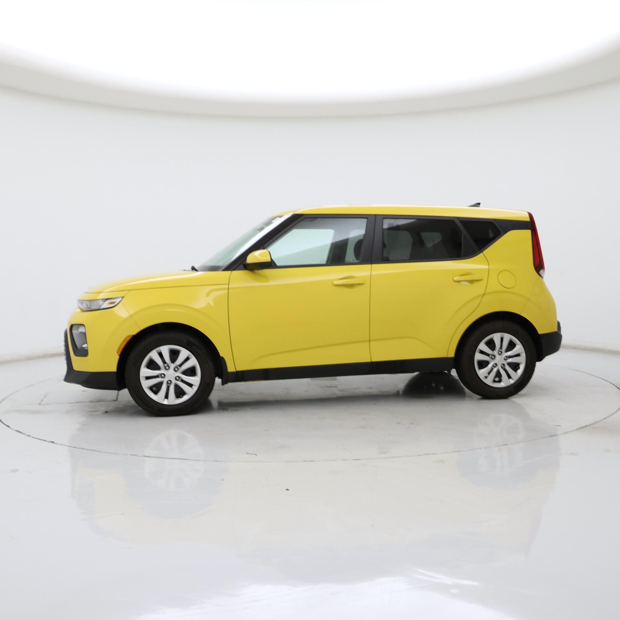 Thumbnail: 2020 Kia Soul - 3